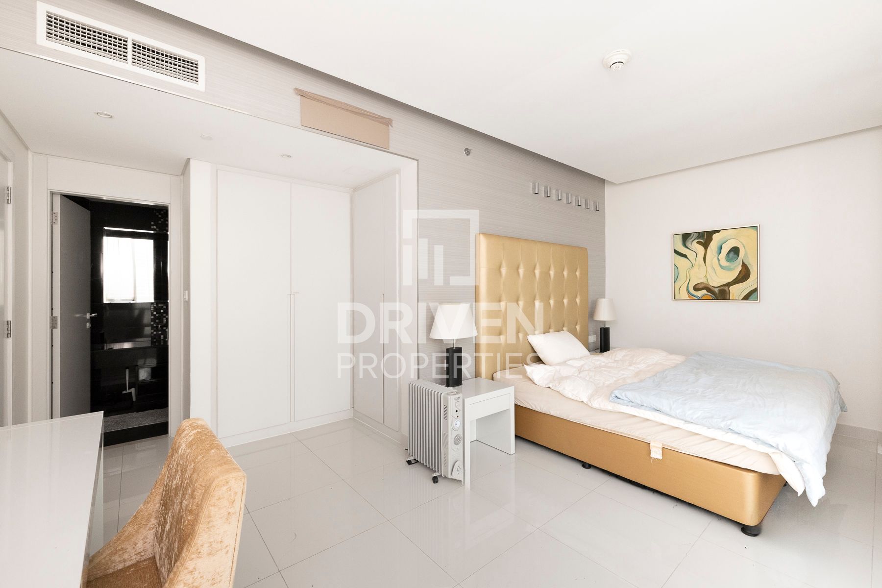 Fully Furnished Large Layout Prime Location