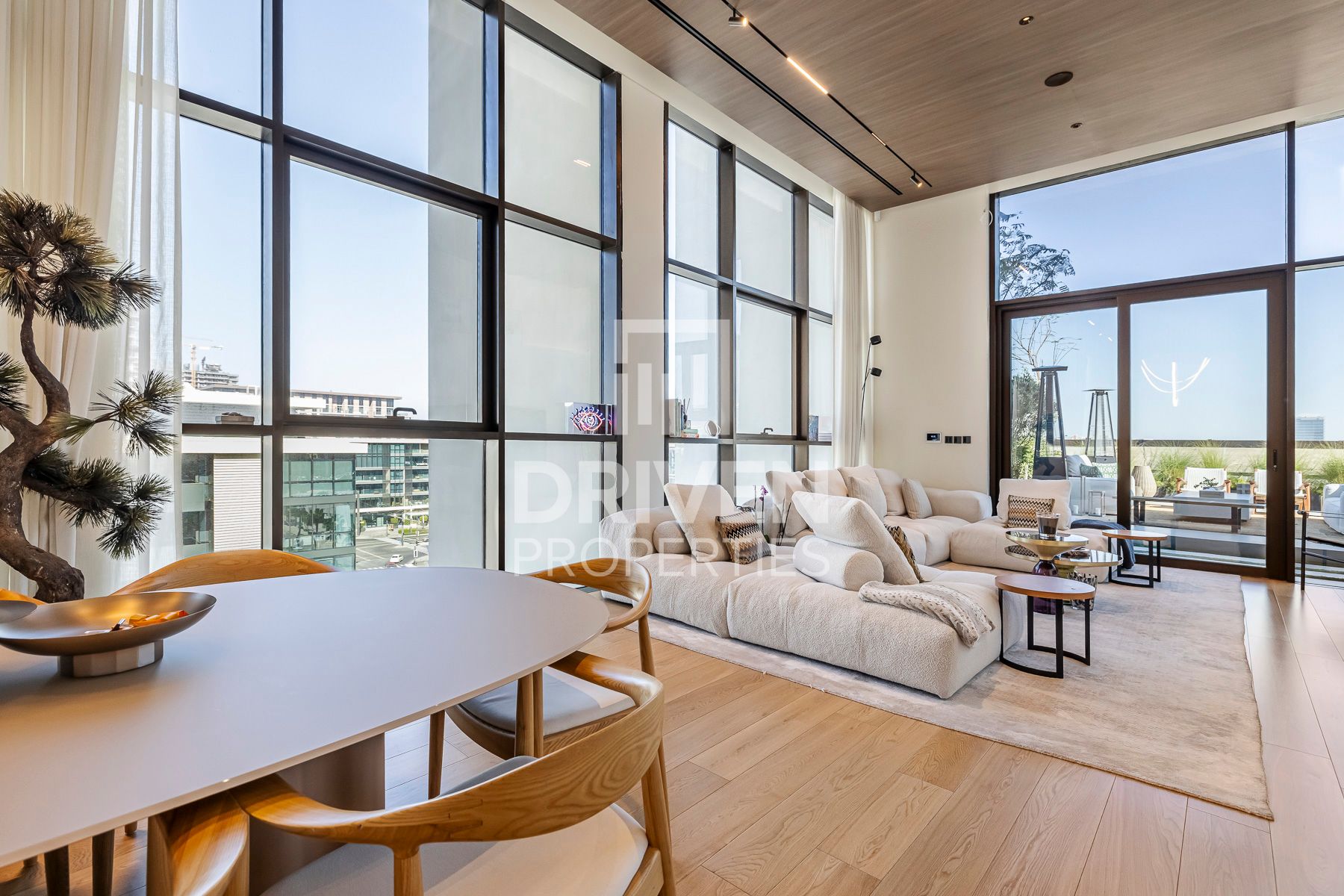 Burj Khalifa View Upgraded Unit Furnished