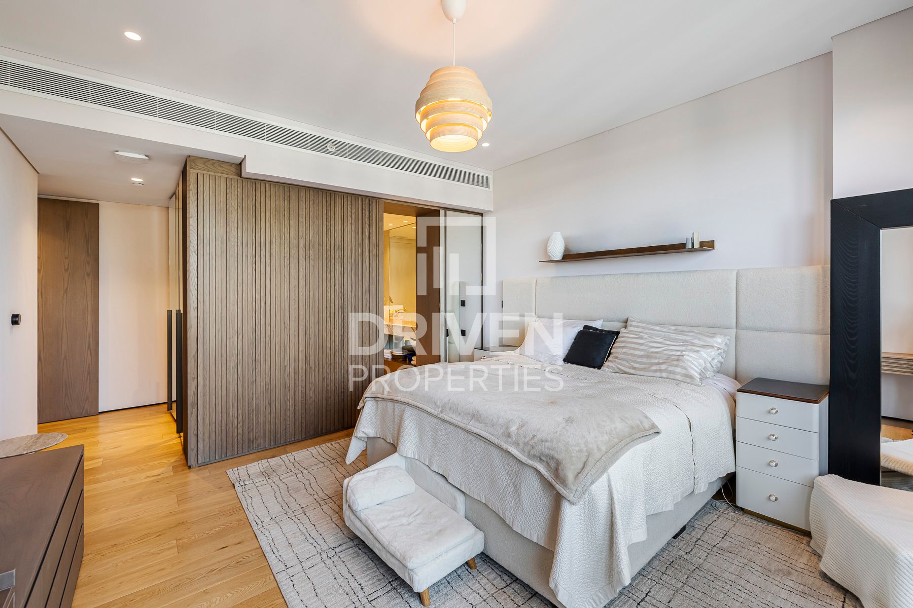 Burj Khalifa View Upgraded Unit Furnished