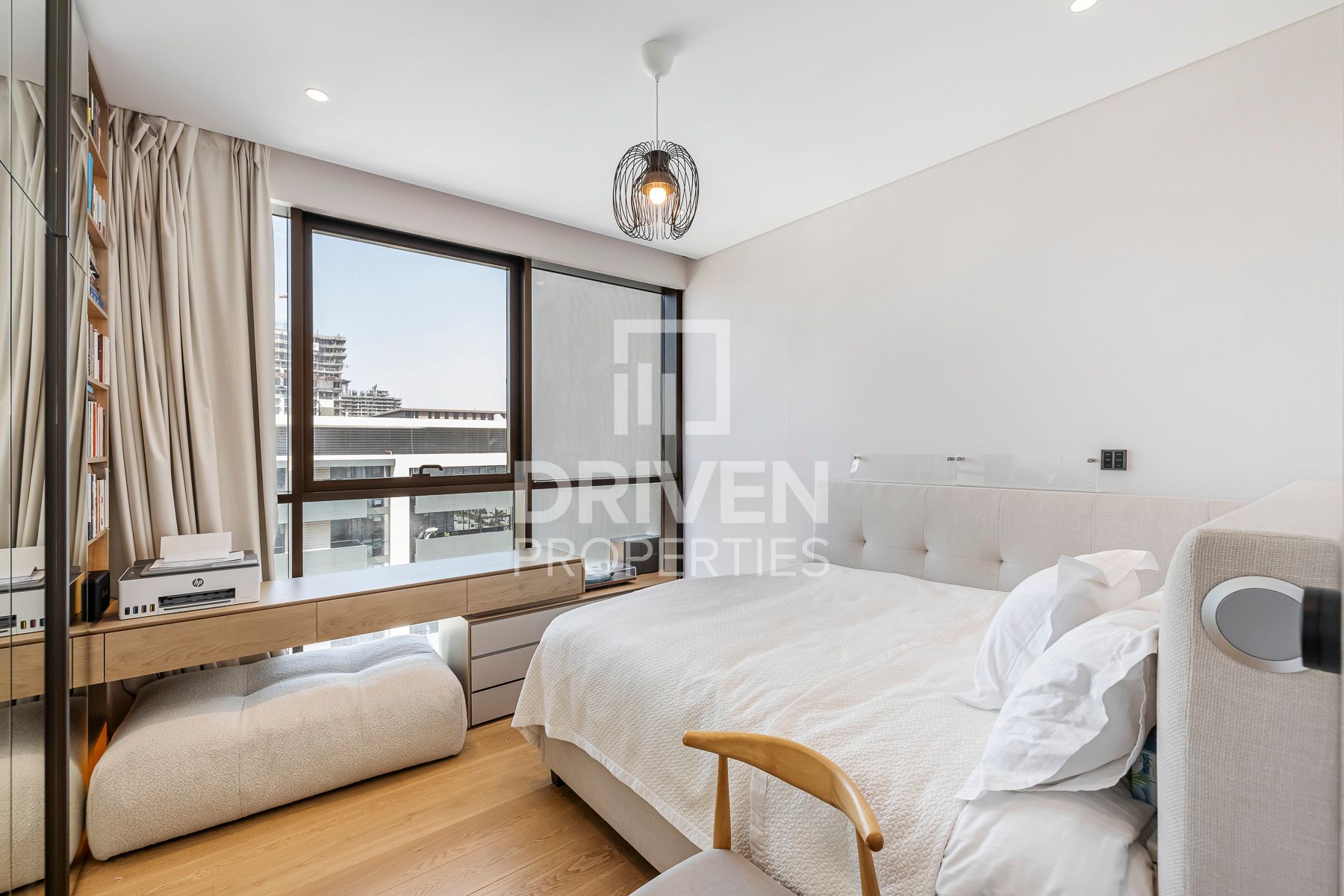 Burj Khalifa View Upgraded Unit Furnished