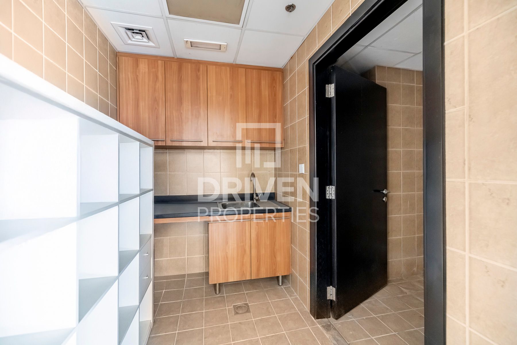 Fitted Office and Vacant Community view