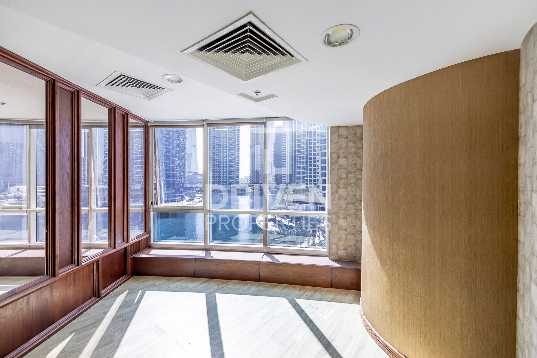 Fitted Office and Vacant Community view