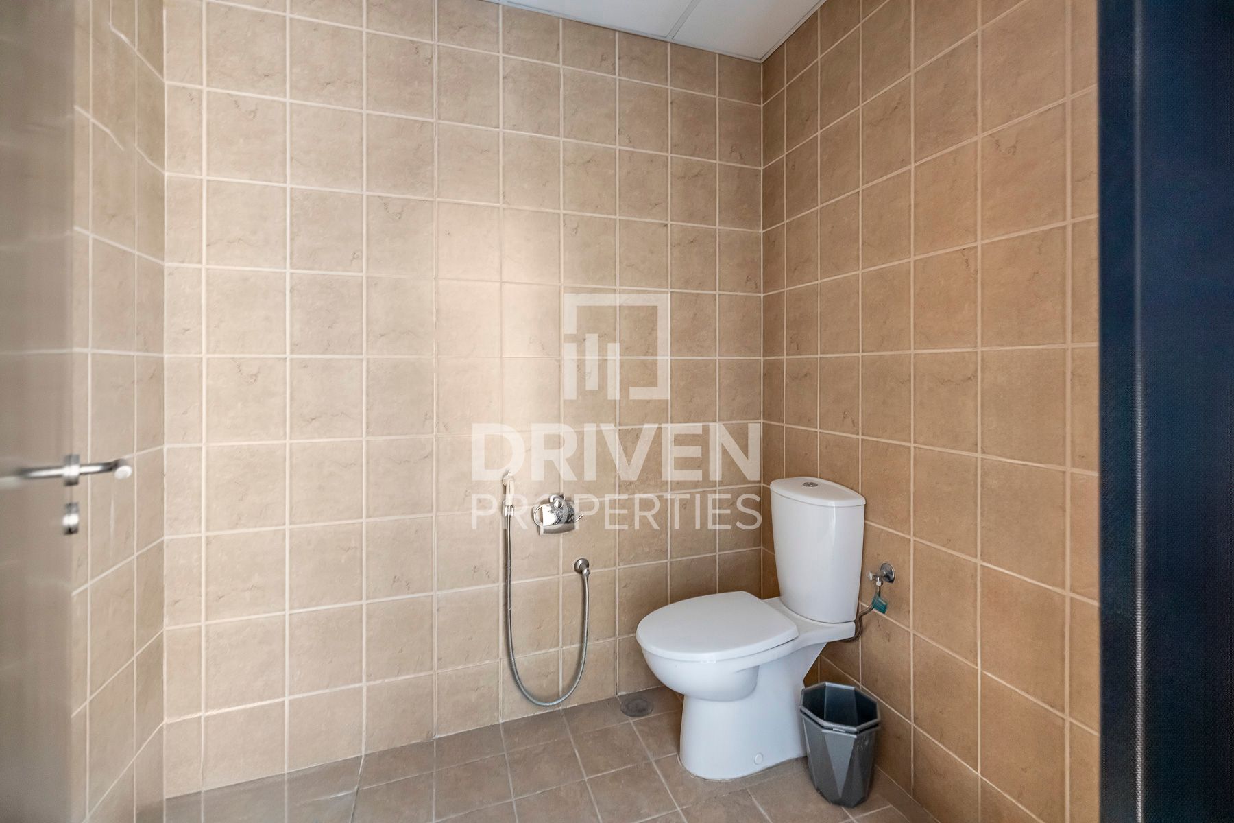 Fitted Office and Vacant Community view