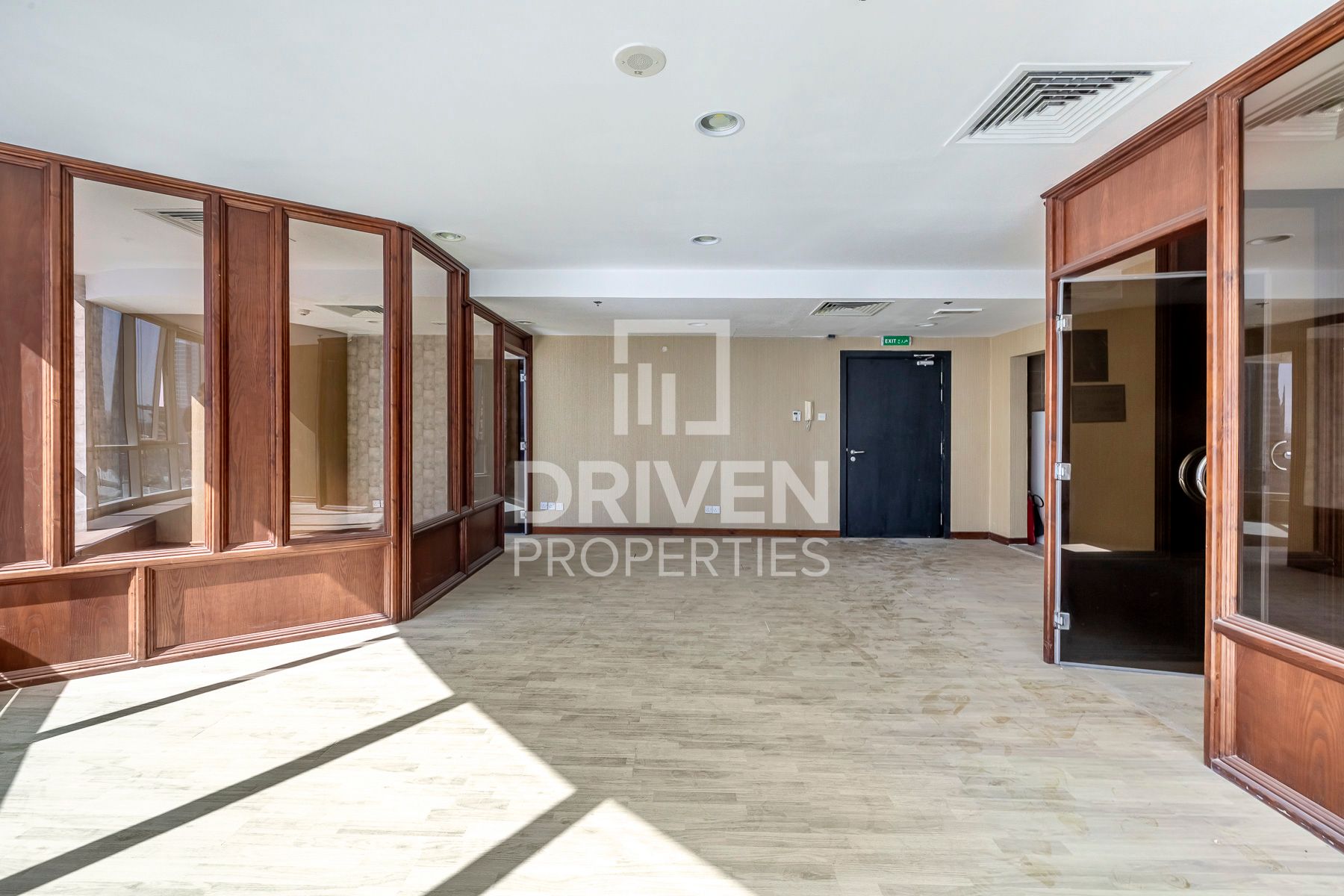 Fitted Office and Vacant Community view