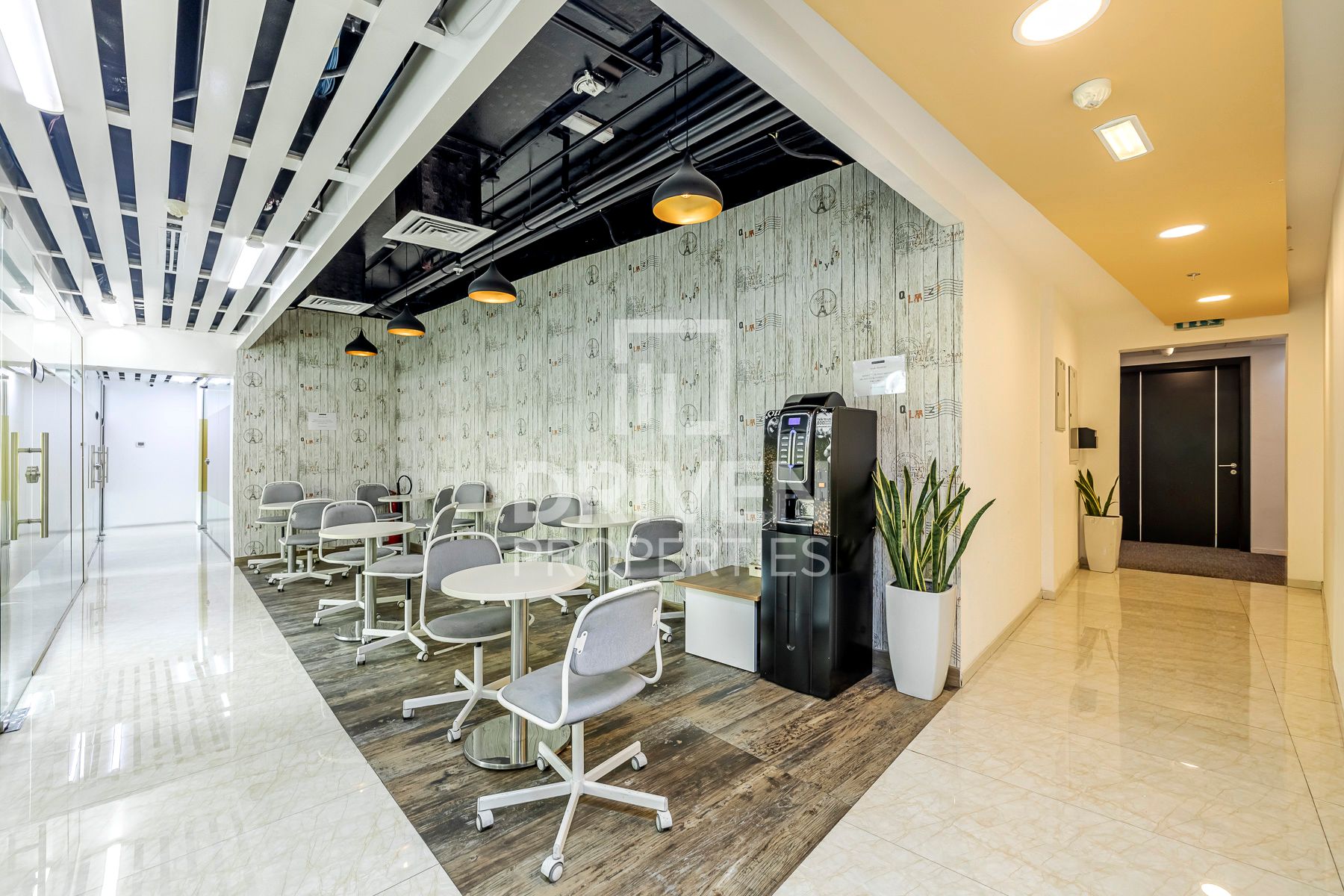 Road View Ready to Move in Office Space