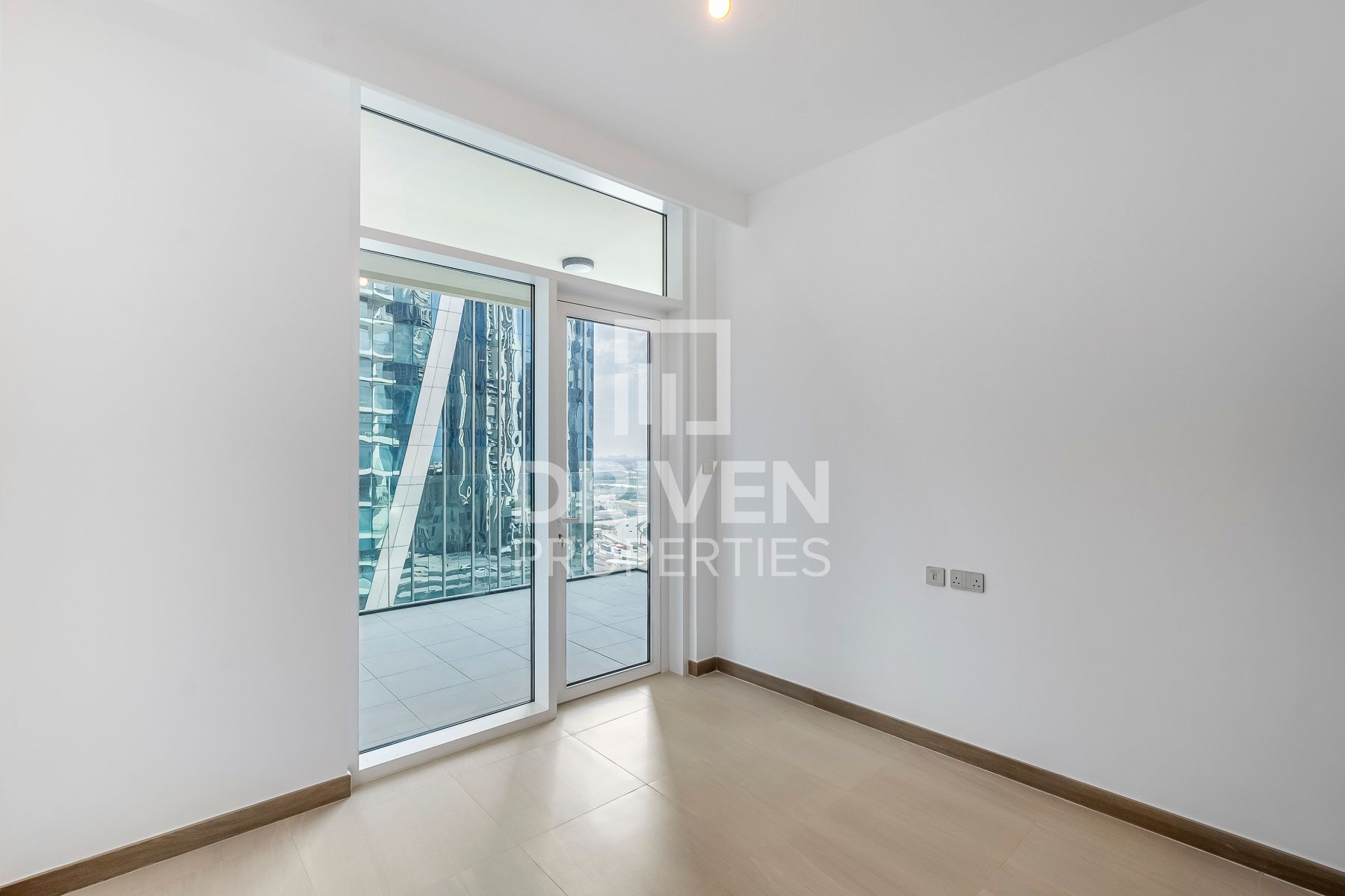 Brand New and Partly Furnished Canal View