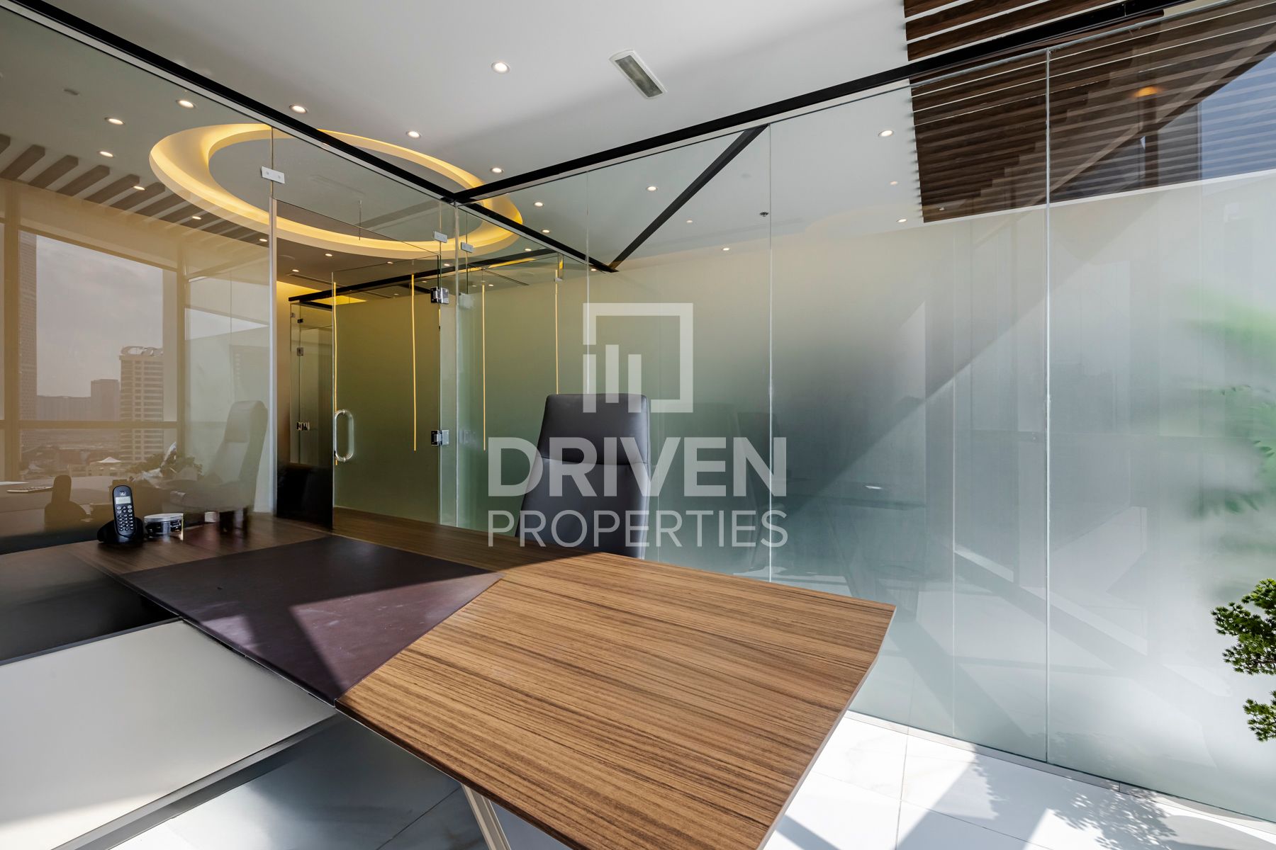 Investors Deal Prime location Canal View