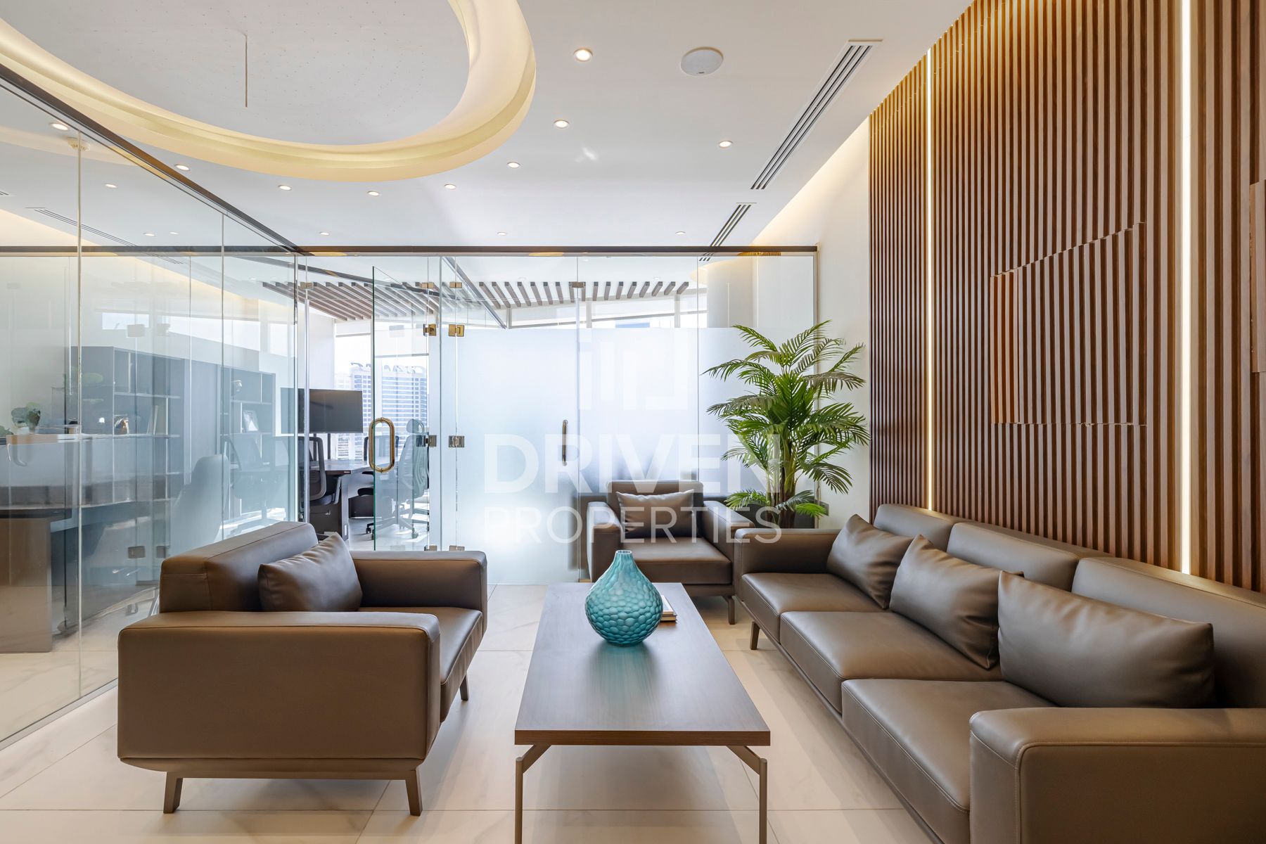 Investors Deal Prime location Canal View