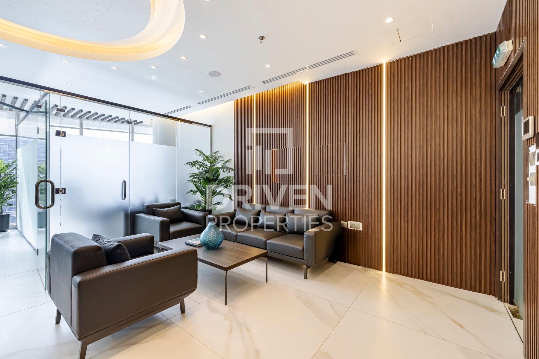 Investors Deal Prime location Canal View