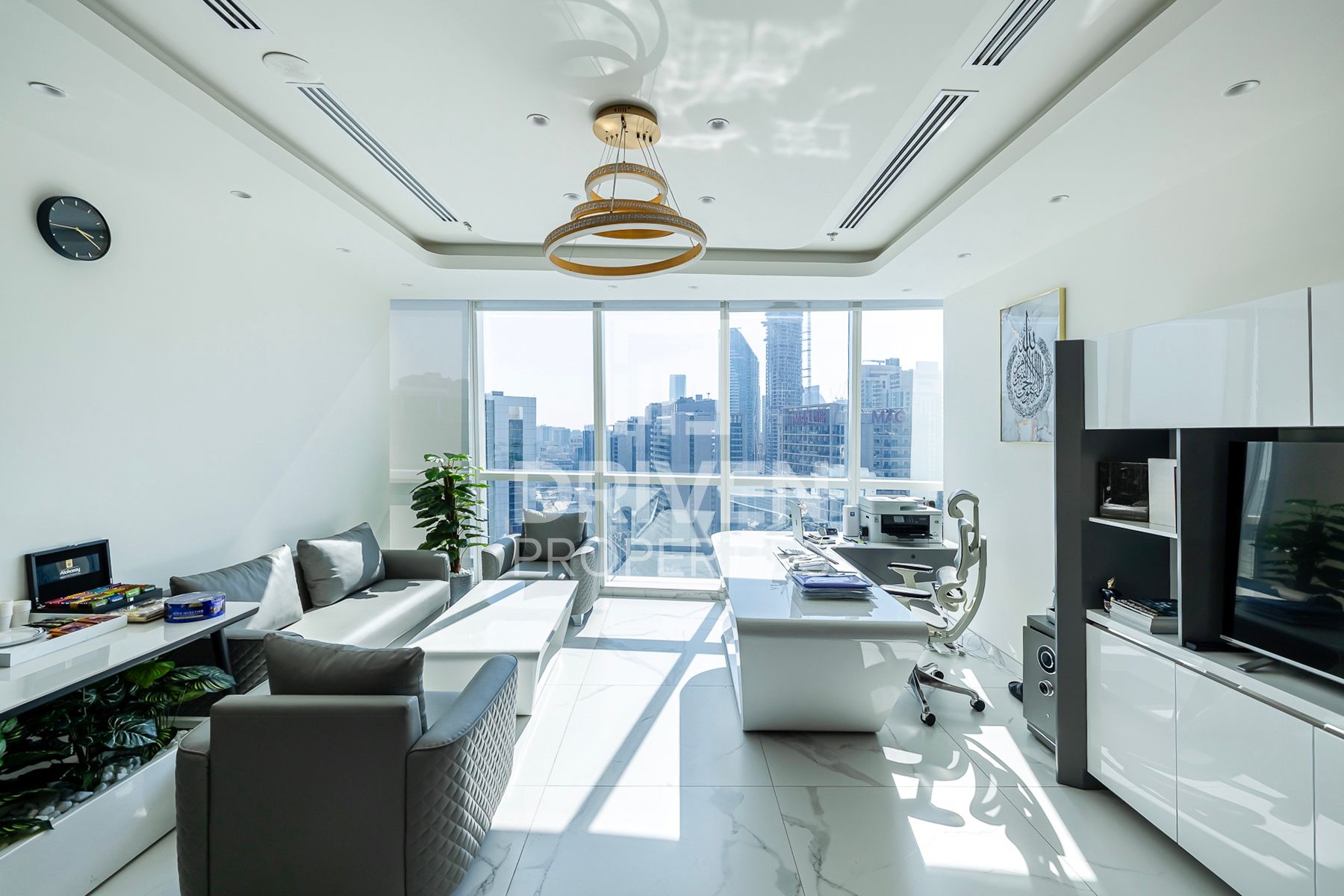 Genuine Resale Full Canal View Rented