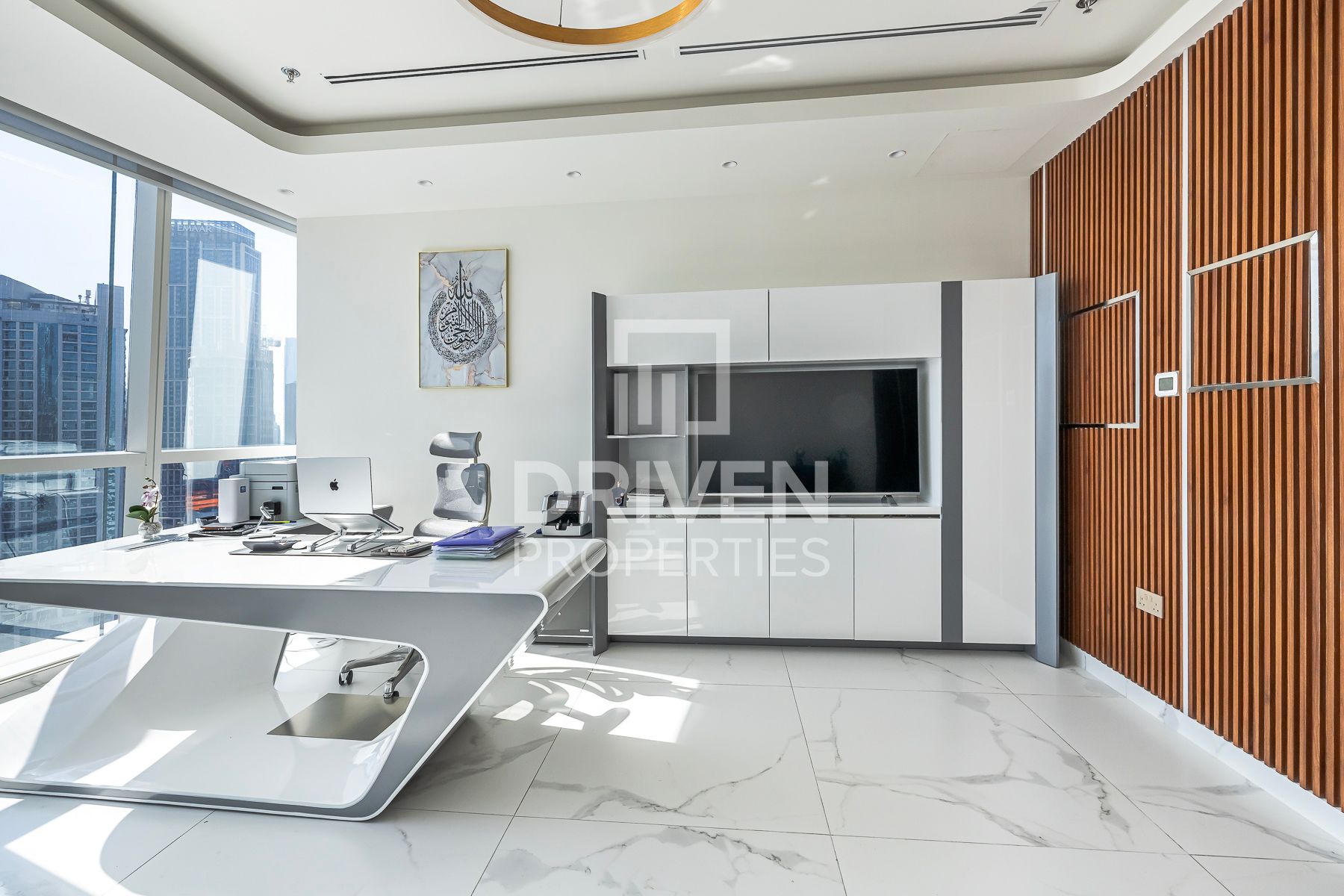 Genuine Resale Full Canal View Rented