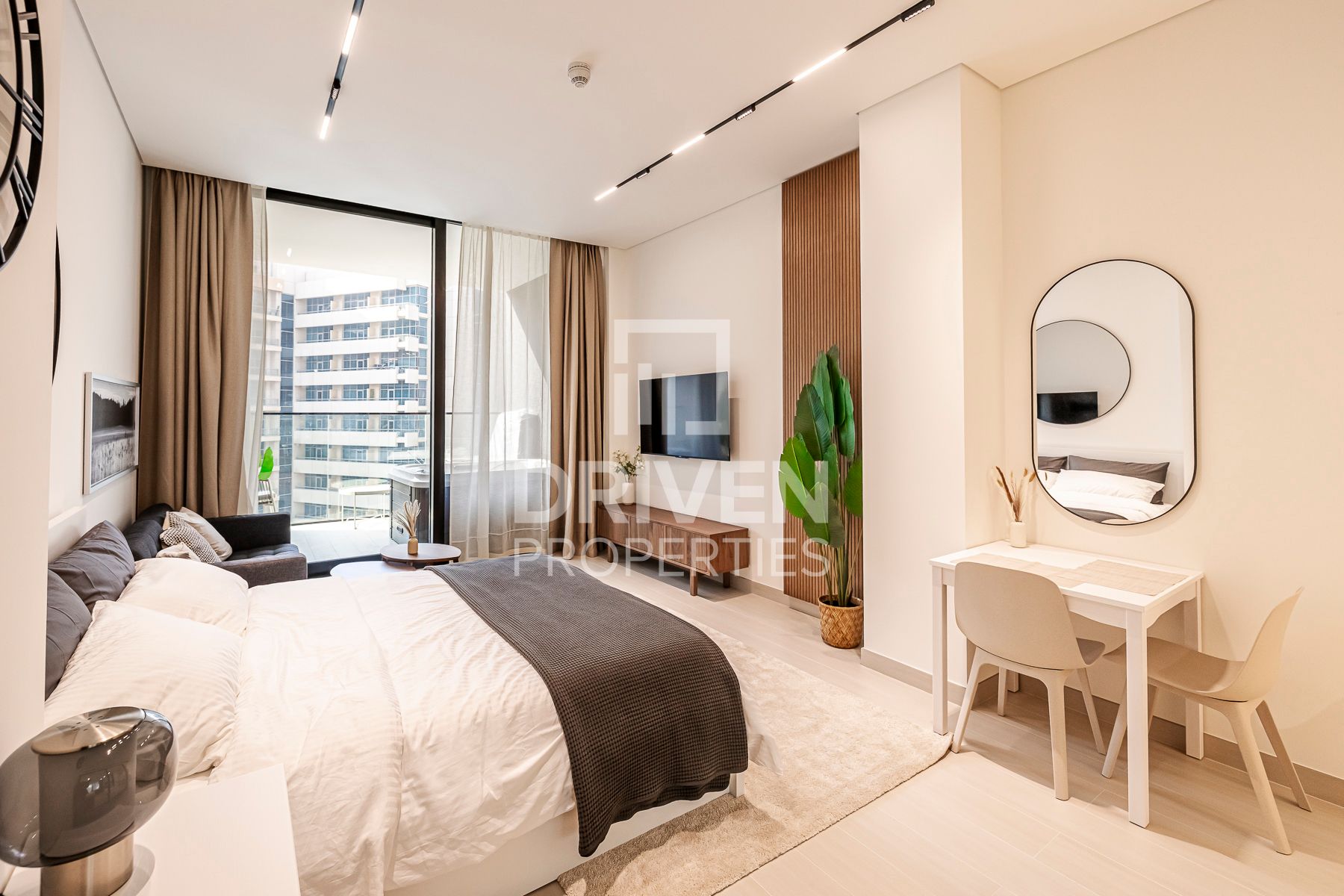 Modern with Jacuzzi High ROI Price Negotiable