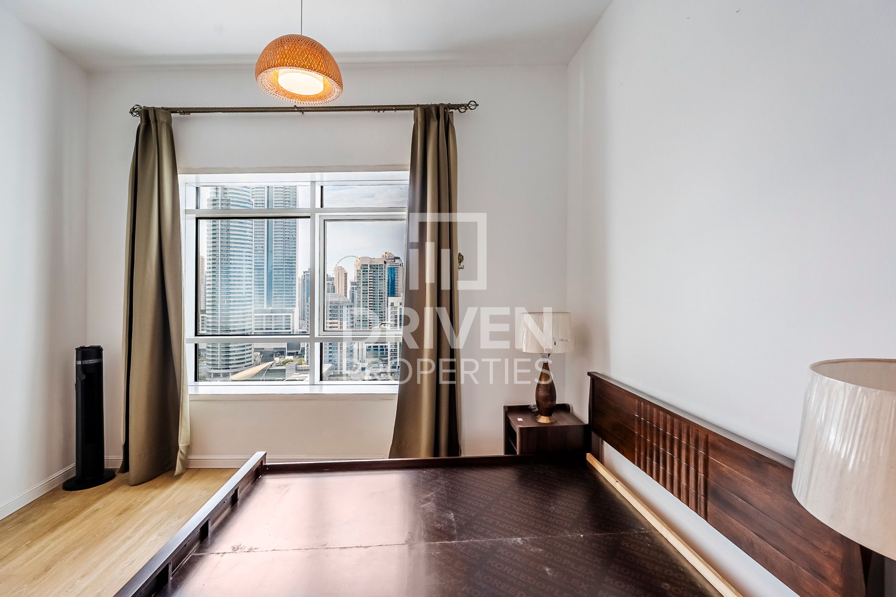 Furnished Prime Location Available 4 Cheques