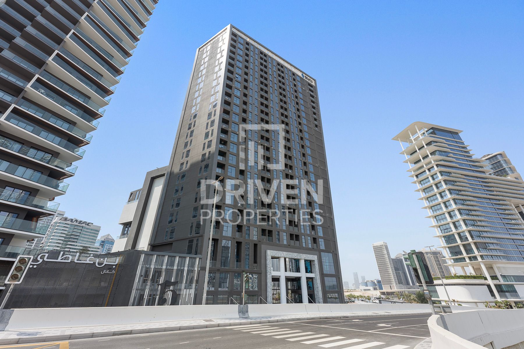 Well Maintained Studio High Floor Rented