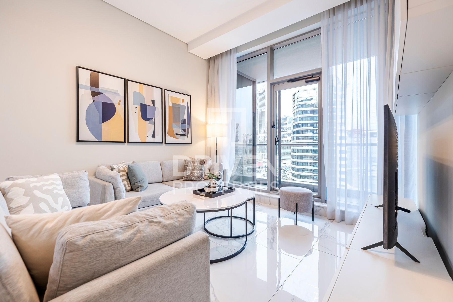 Fully Furnished and High Floor Canal View