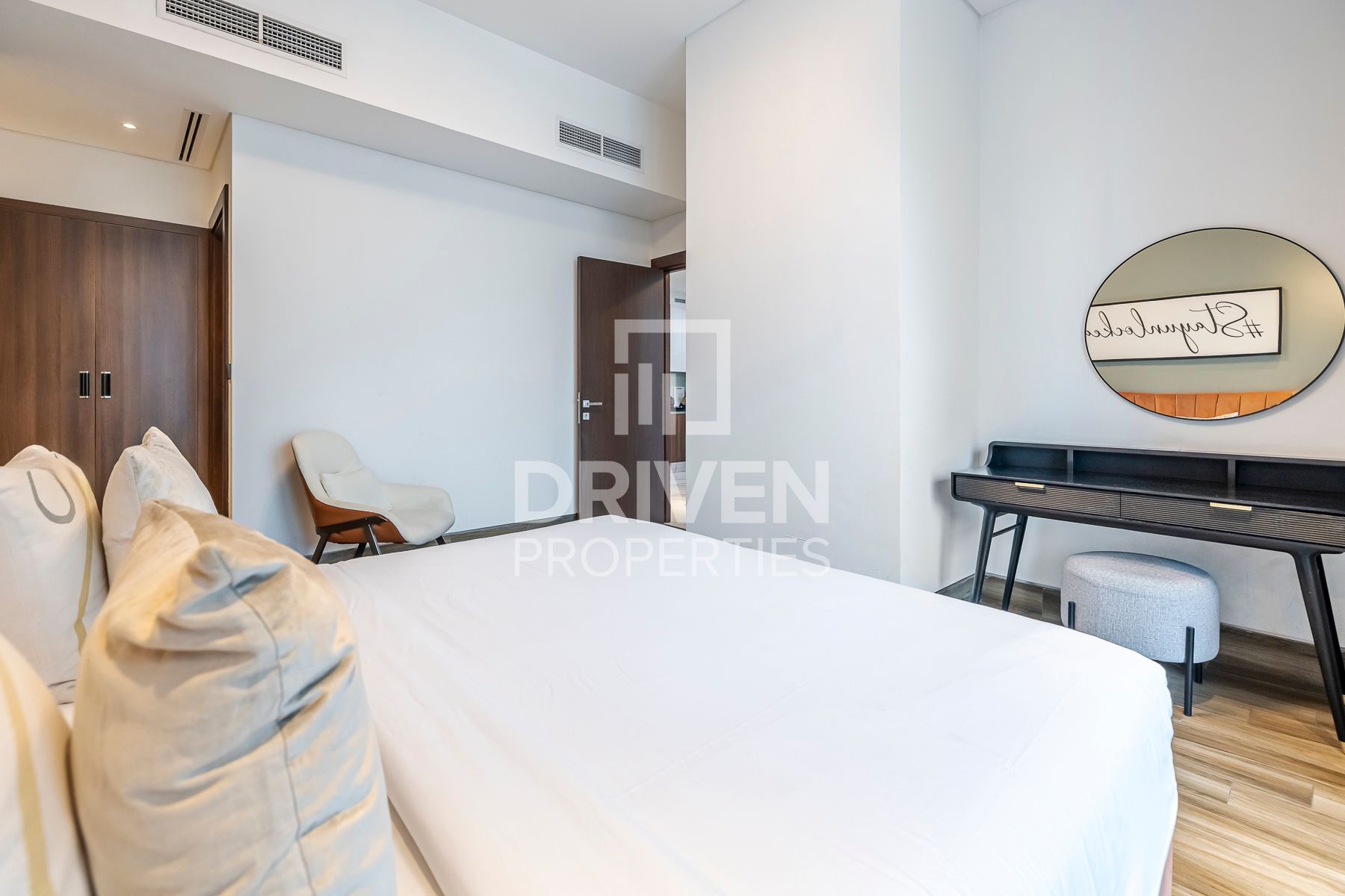 Fully Furnished and High Floor Canal View