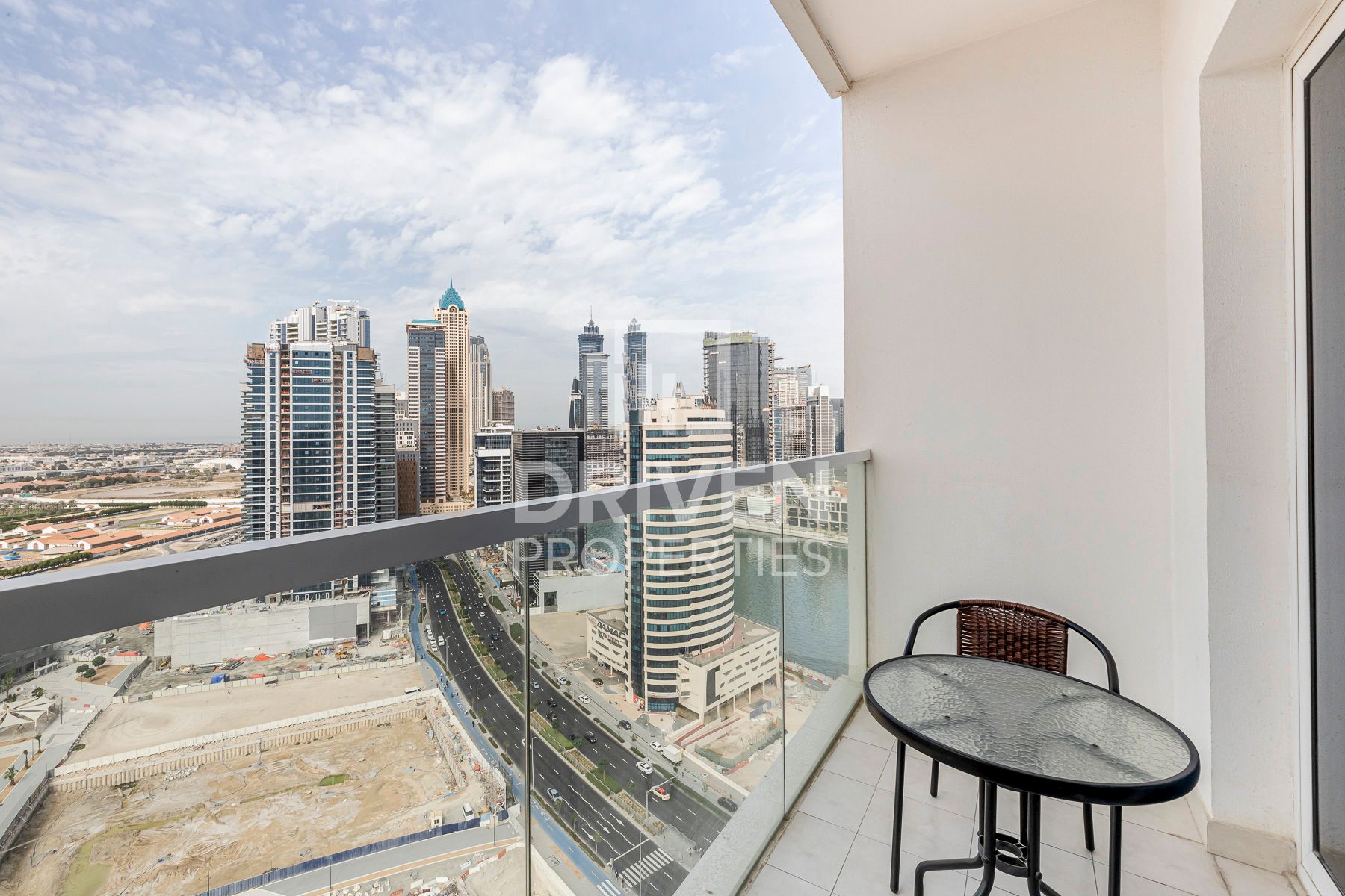 Big Layout Studio Furnished High ROI