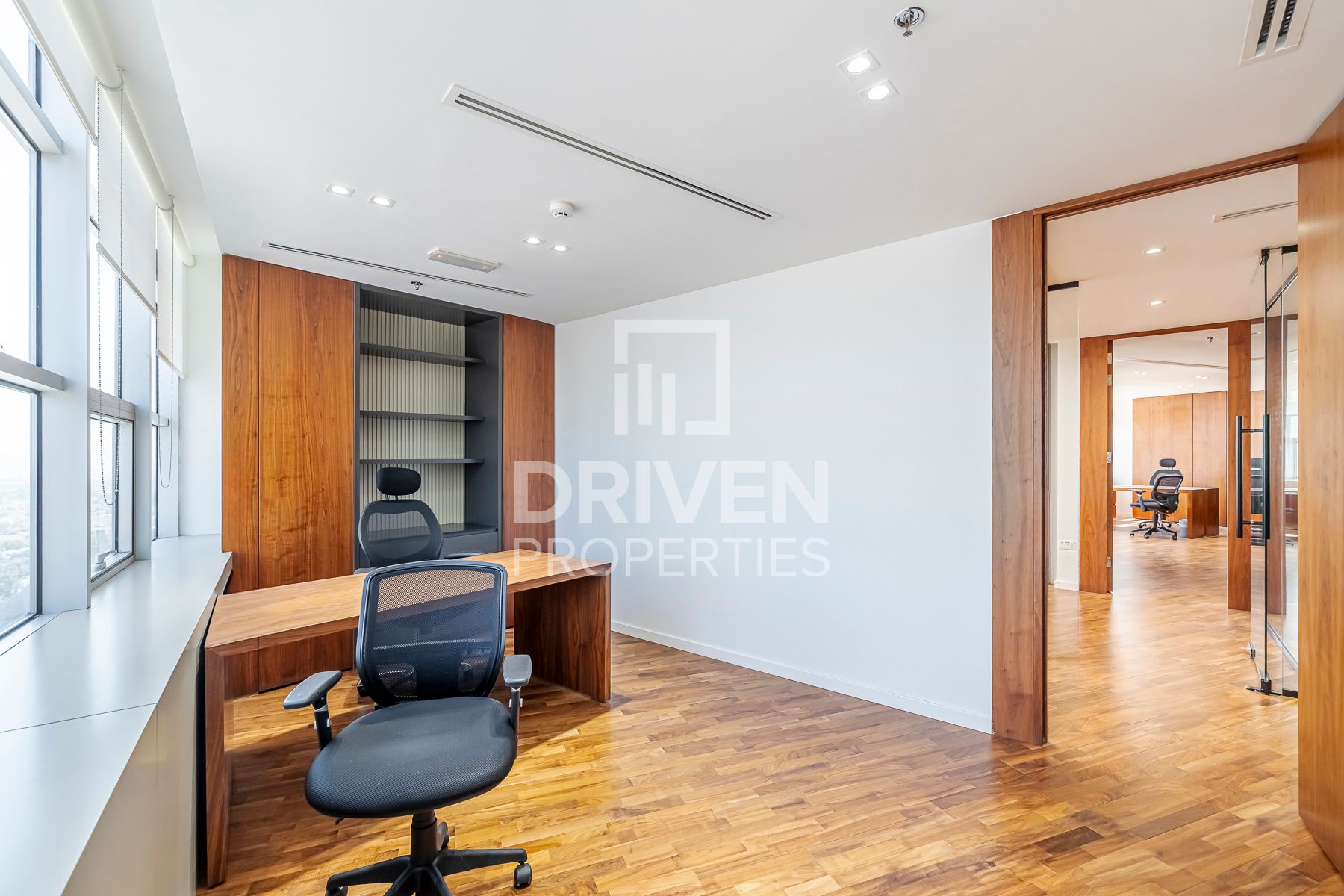 Fitted and Fully Furnished Office High Floor