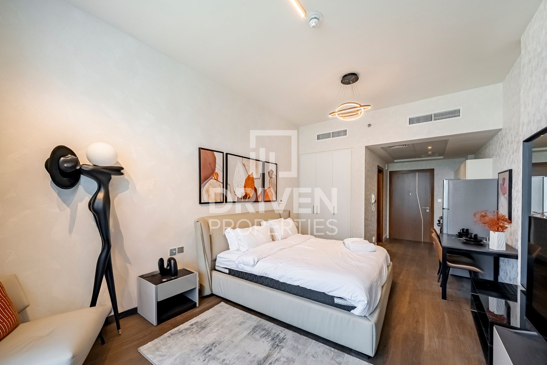 Full Burj Khalifa View Fully Furnished Vacant