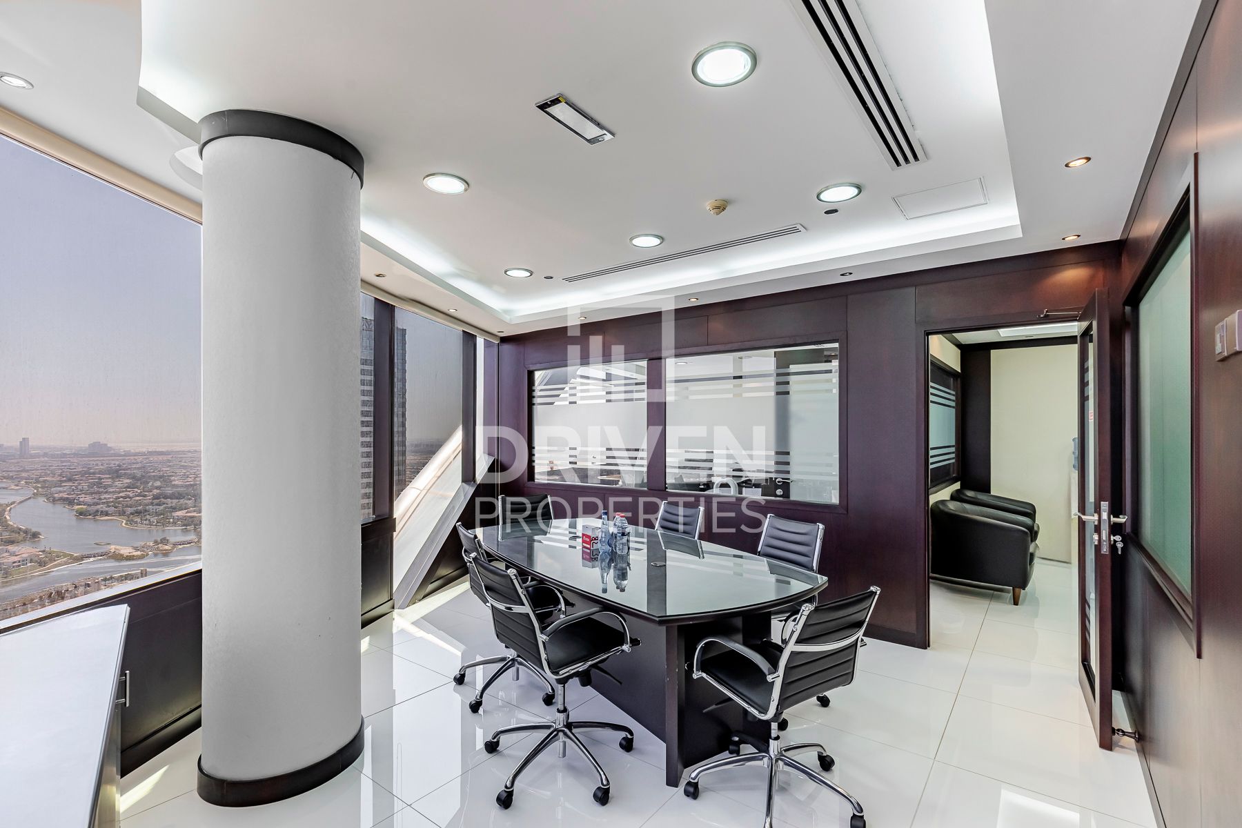 Fully Furnished Ready to move in DMCC