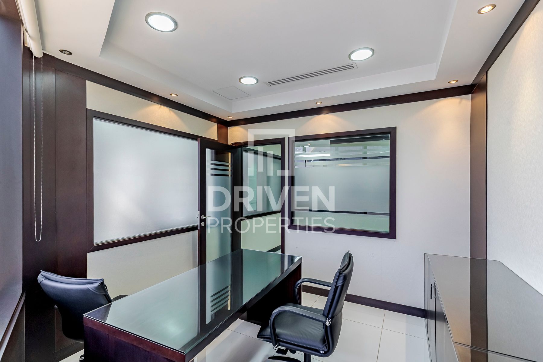 Fully Furnished Ready to move in DMCC