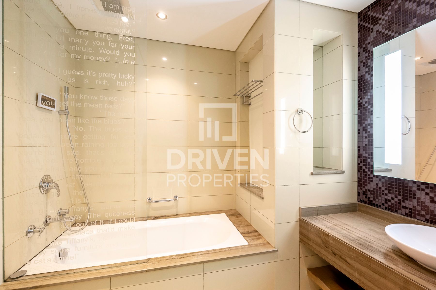 Vacant Large Layout  Fully Furnished