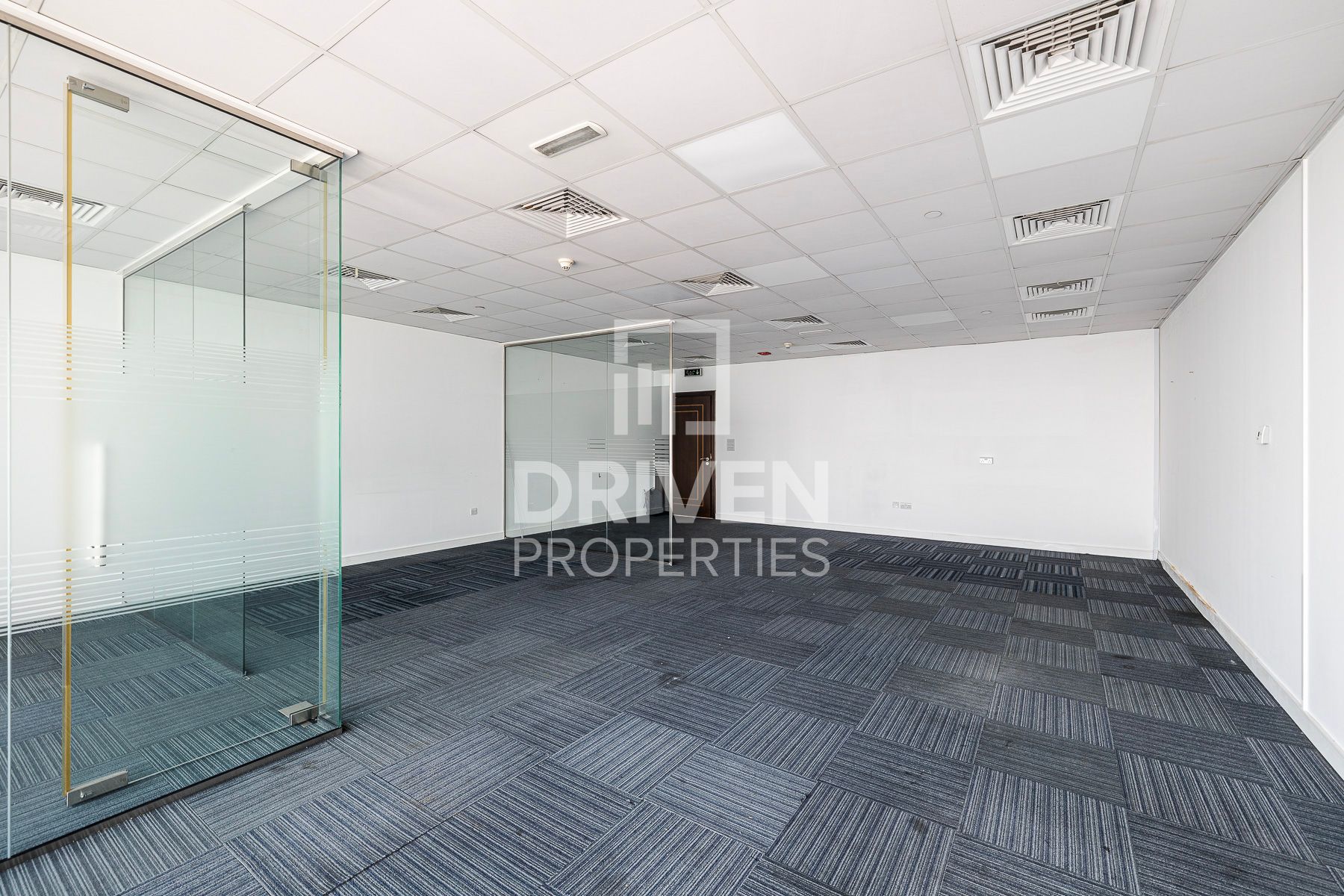 Fitted Office Race Course View Vacant Unit