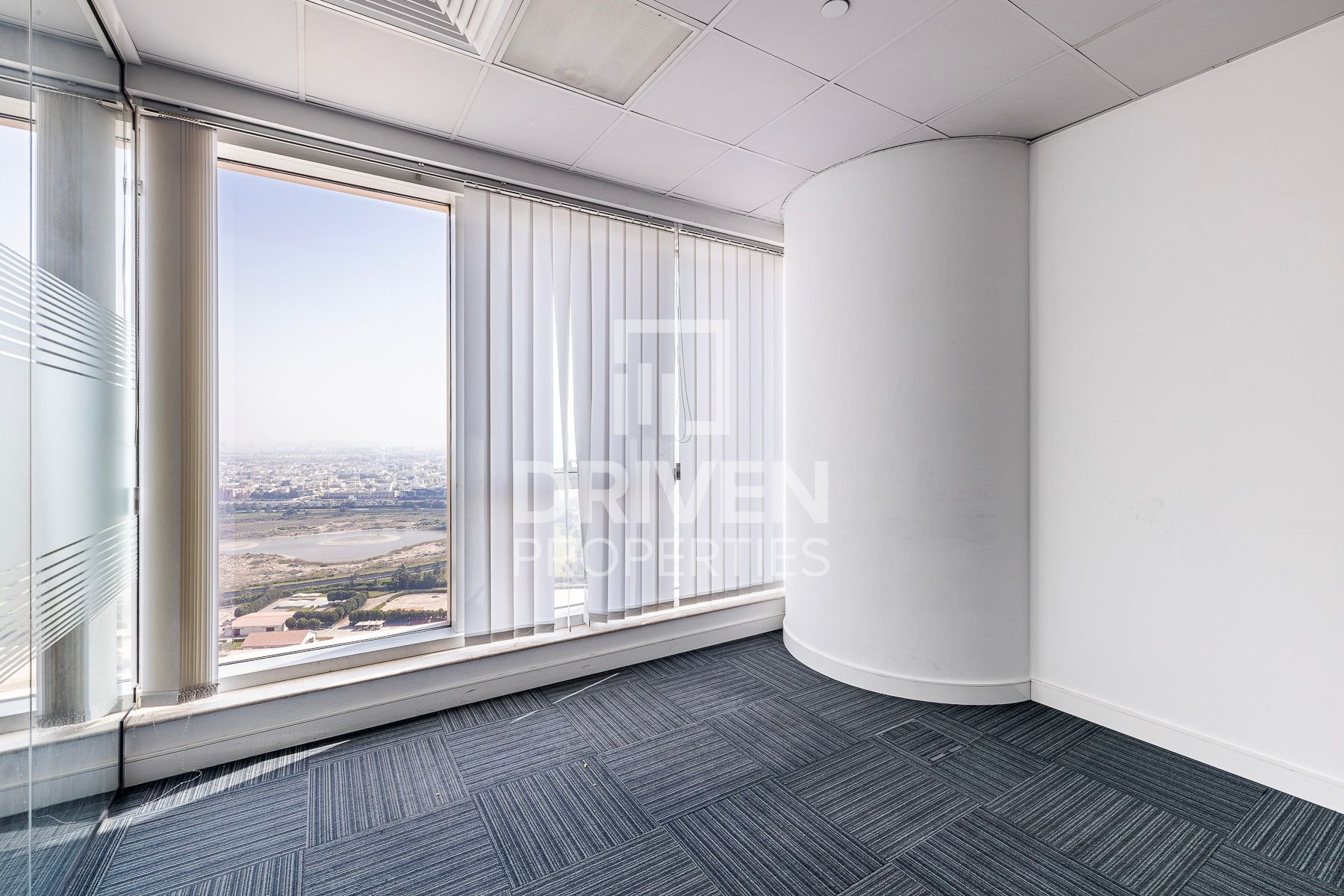 Fitted Office Race Course View Vacant Unit