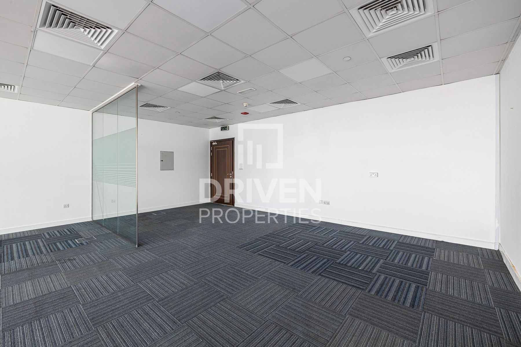 Fitted Office Race Course View Vacant Unit