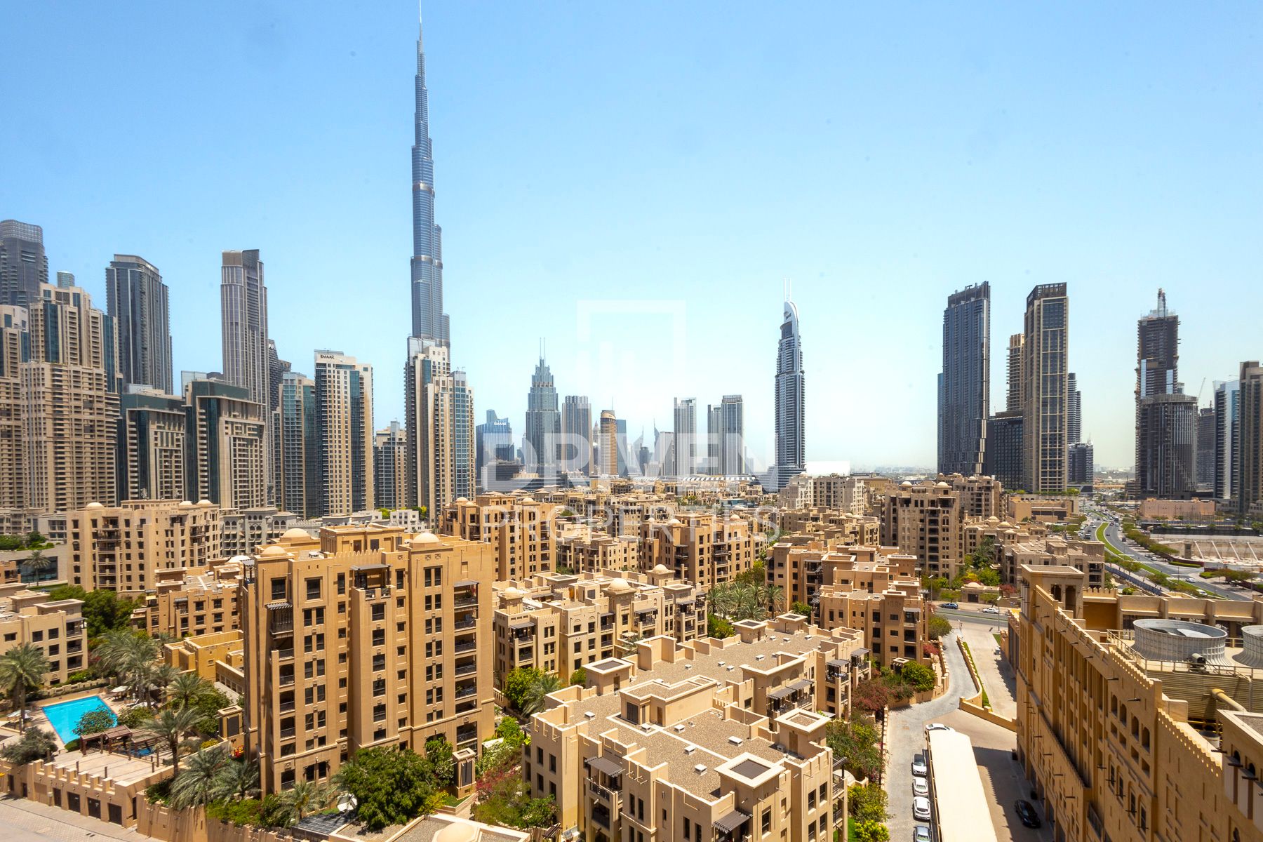 Burj View Spacious Layout Ready to Move In