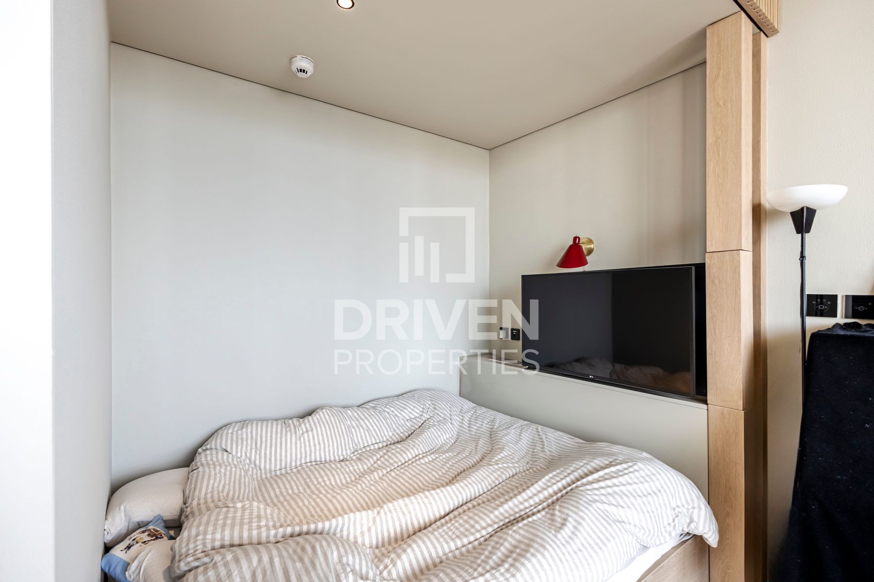 High Floor Burj and Canal View Tenanted