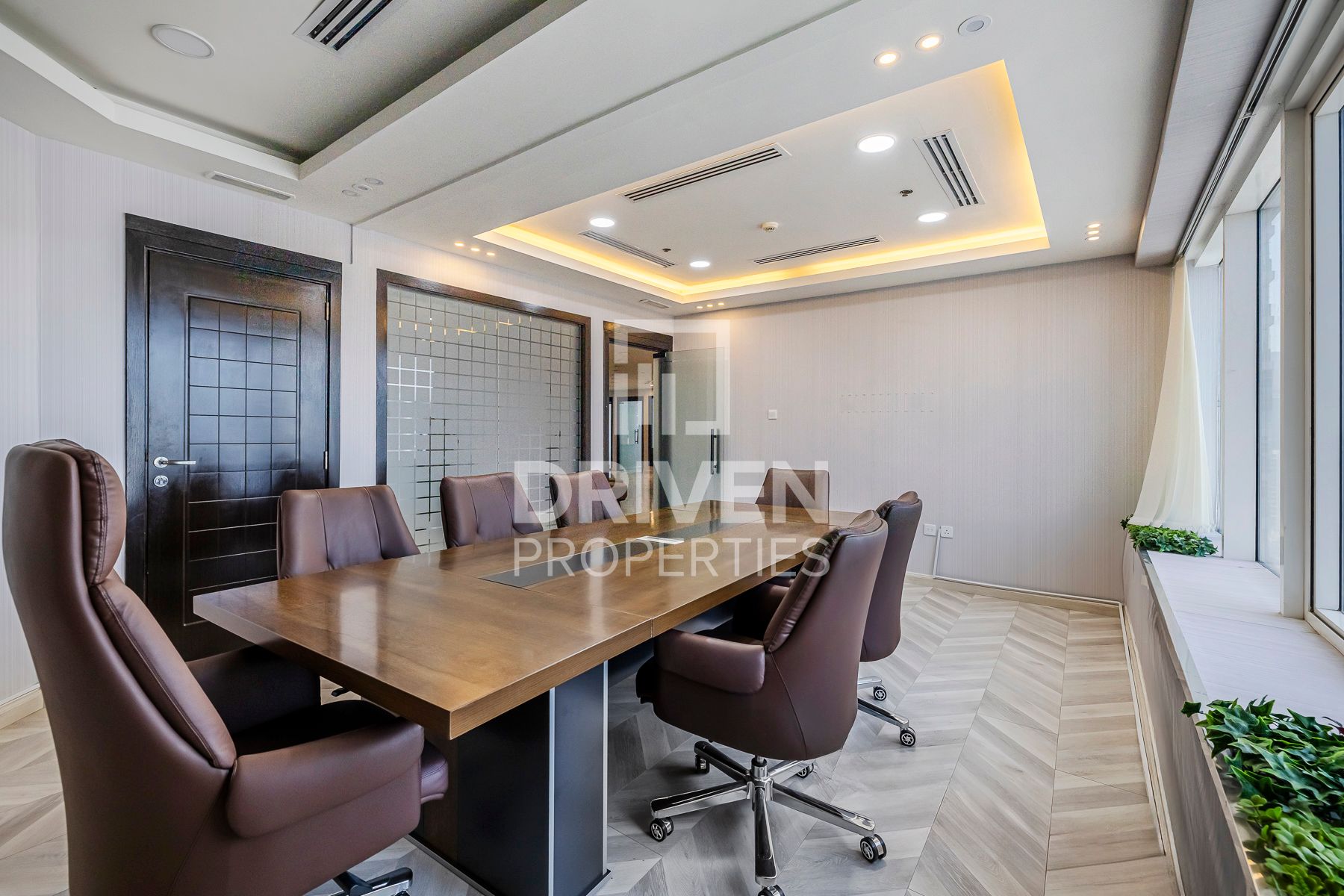 Combined Commodious Office Burj Khalifa View