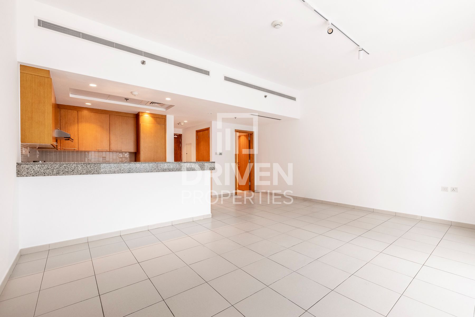 Burj Khalifa View Ready to Move in Spacious