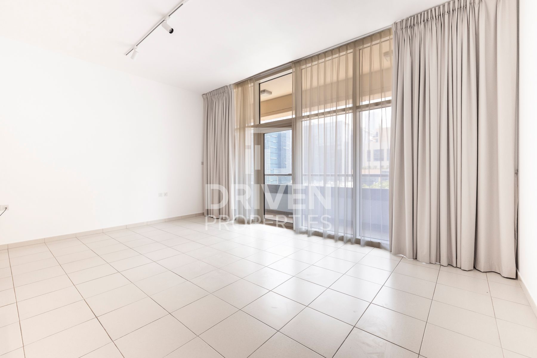 Burj Khalifa View Ready to Move in Spacious