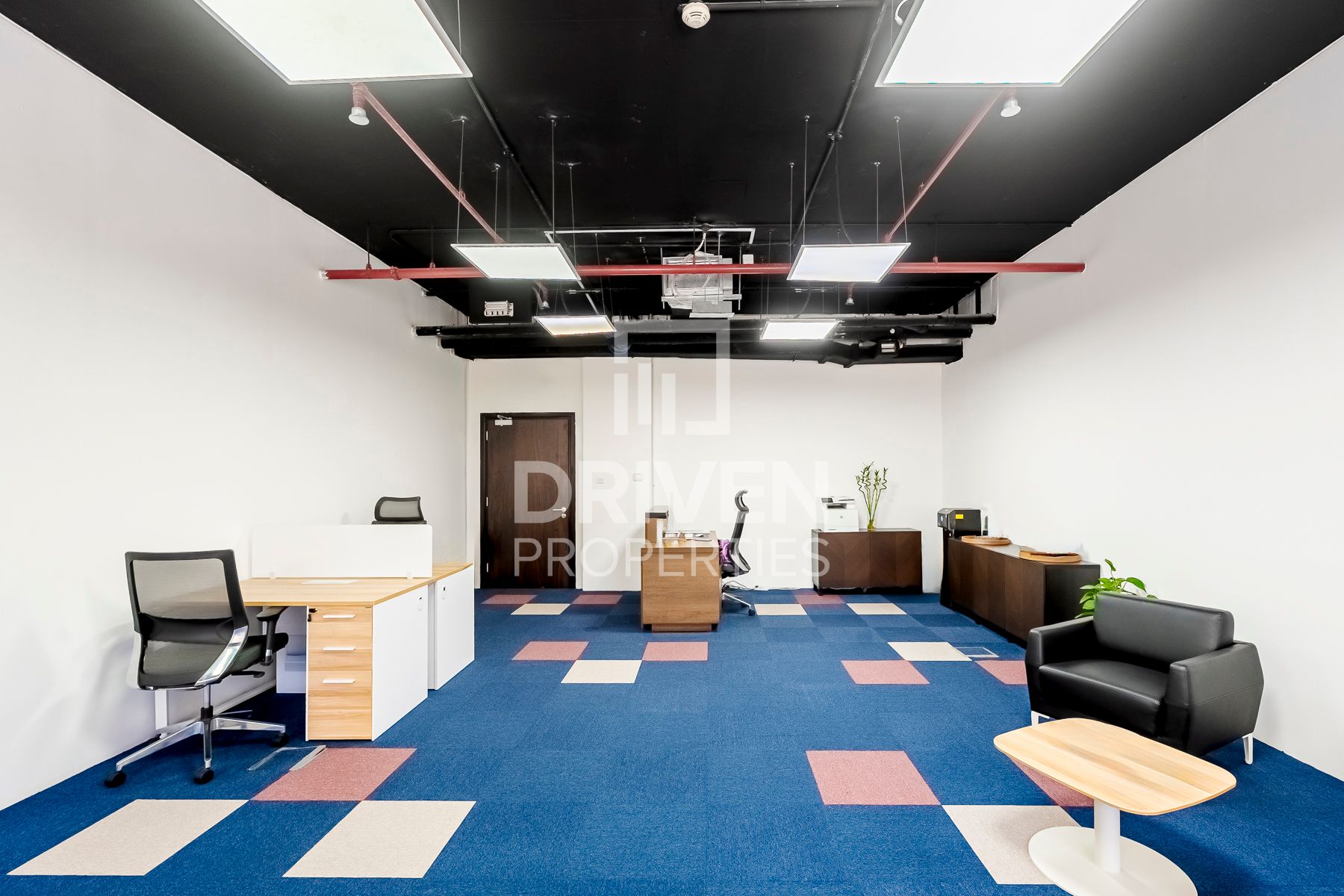 Excellent Location Near Metro Ideal Office