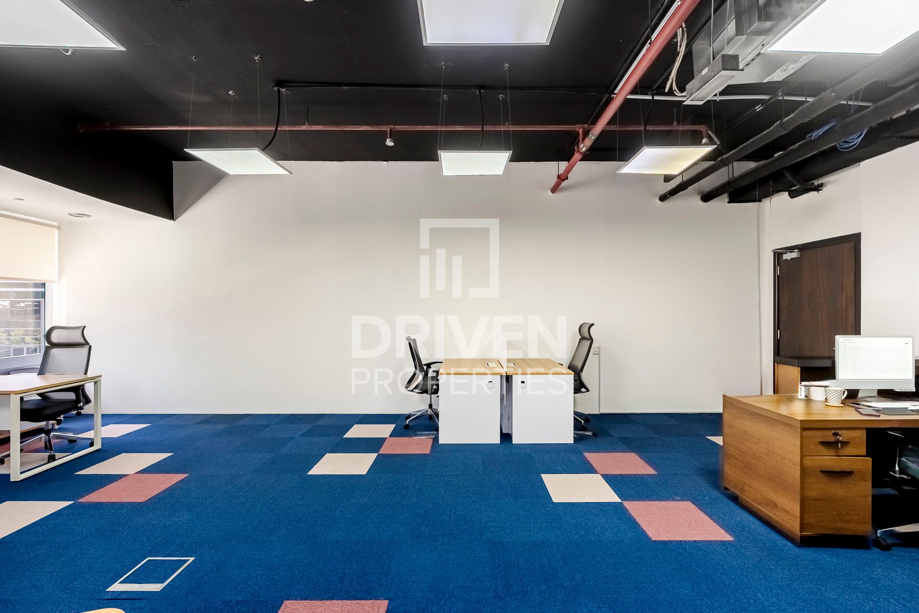 Excellent Location Near Metro Ideal Office