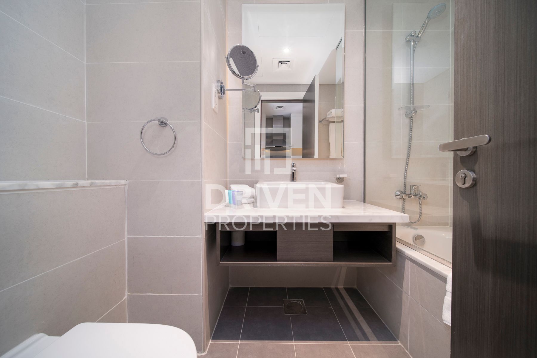 Fully Furnished City View Investor Deal