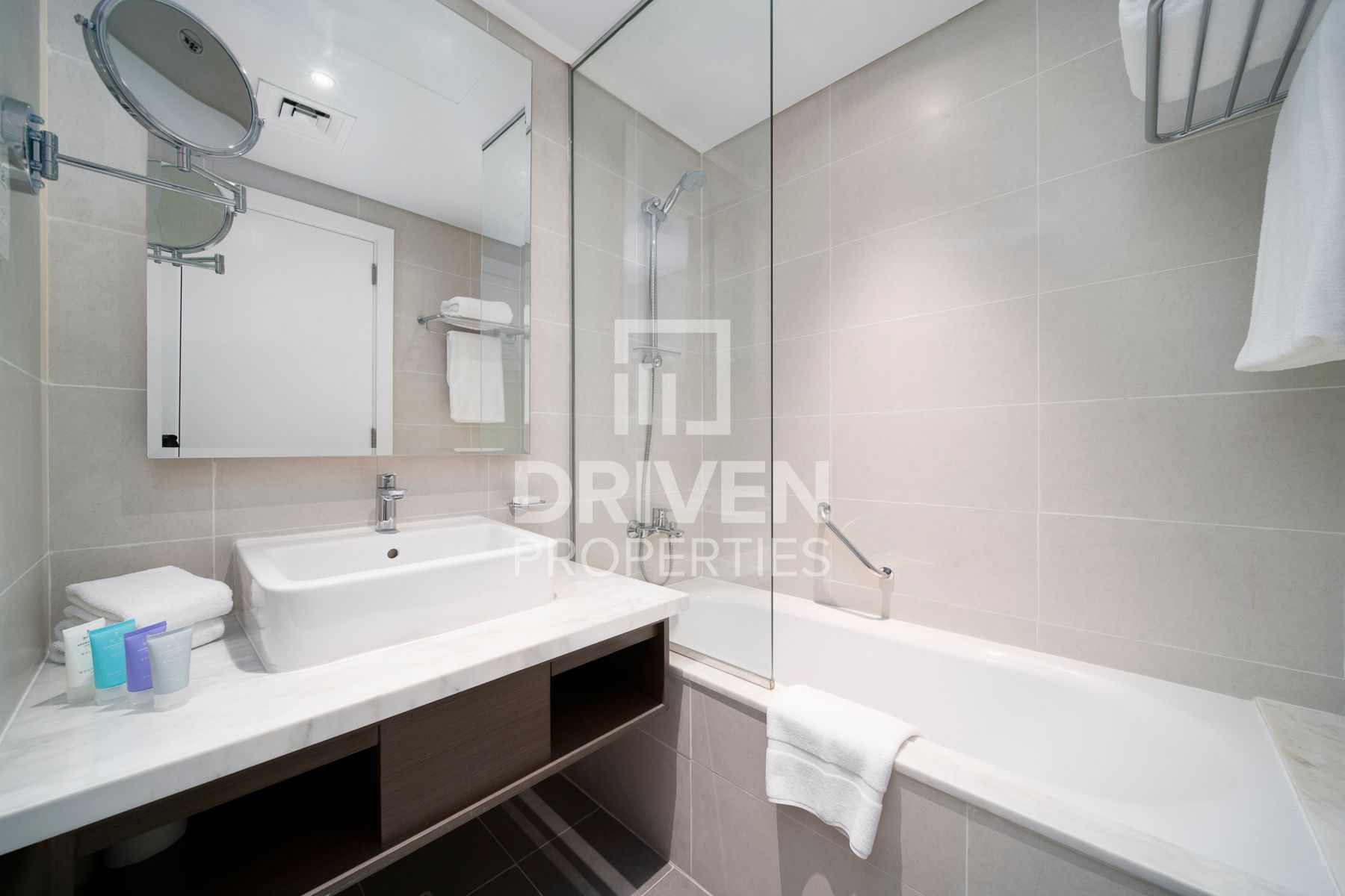 Fully Furnished City View Investor Deal