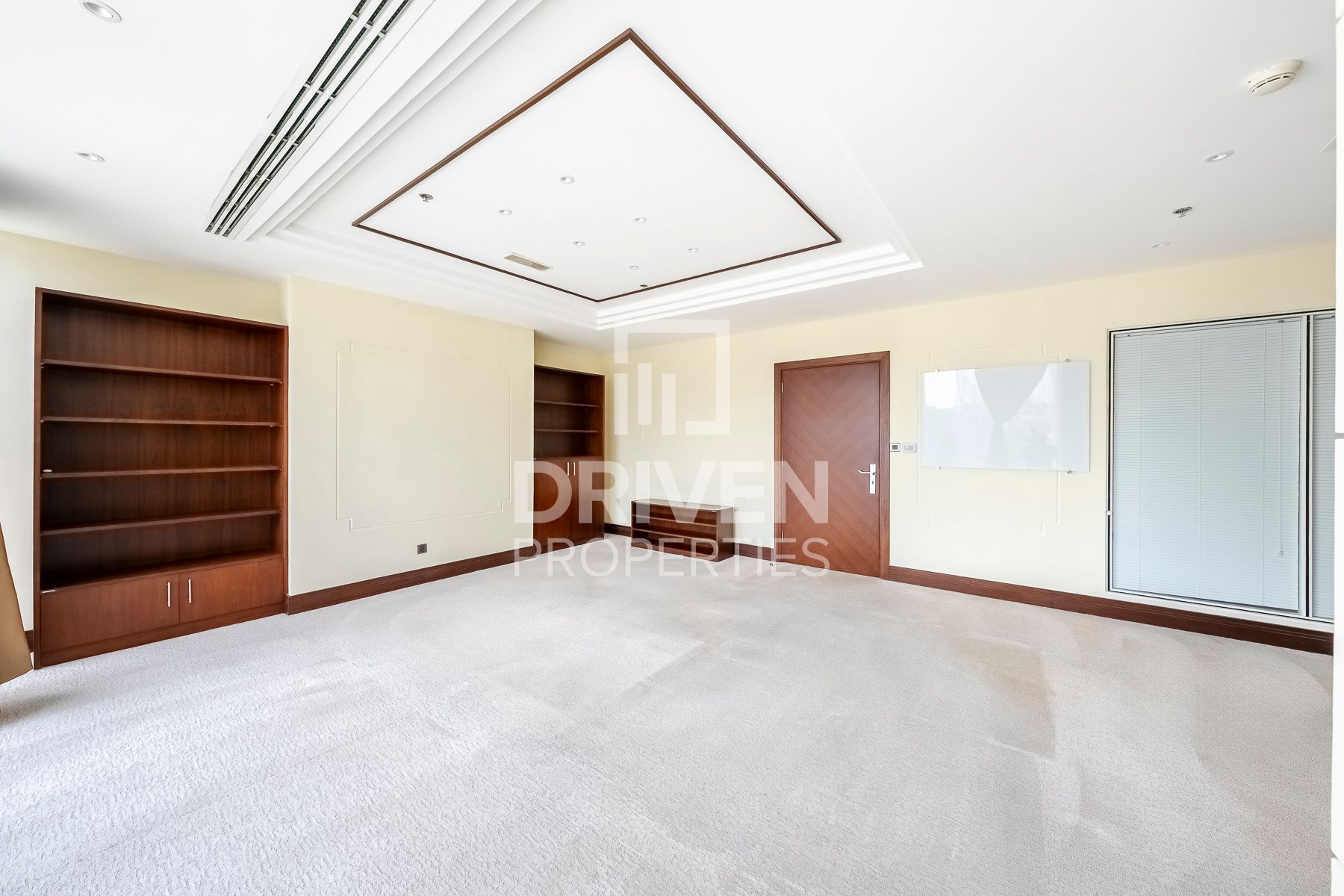 Premium Office Prime Location Burj View