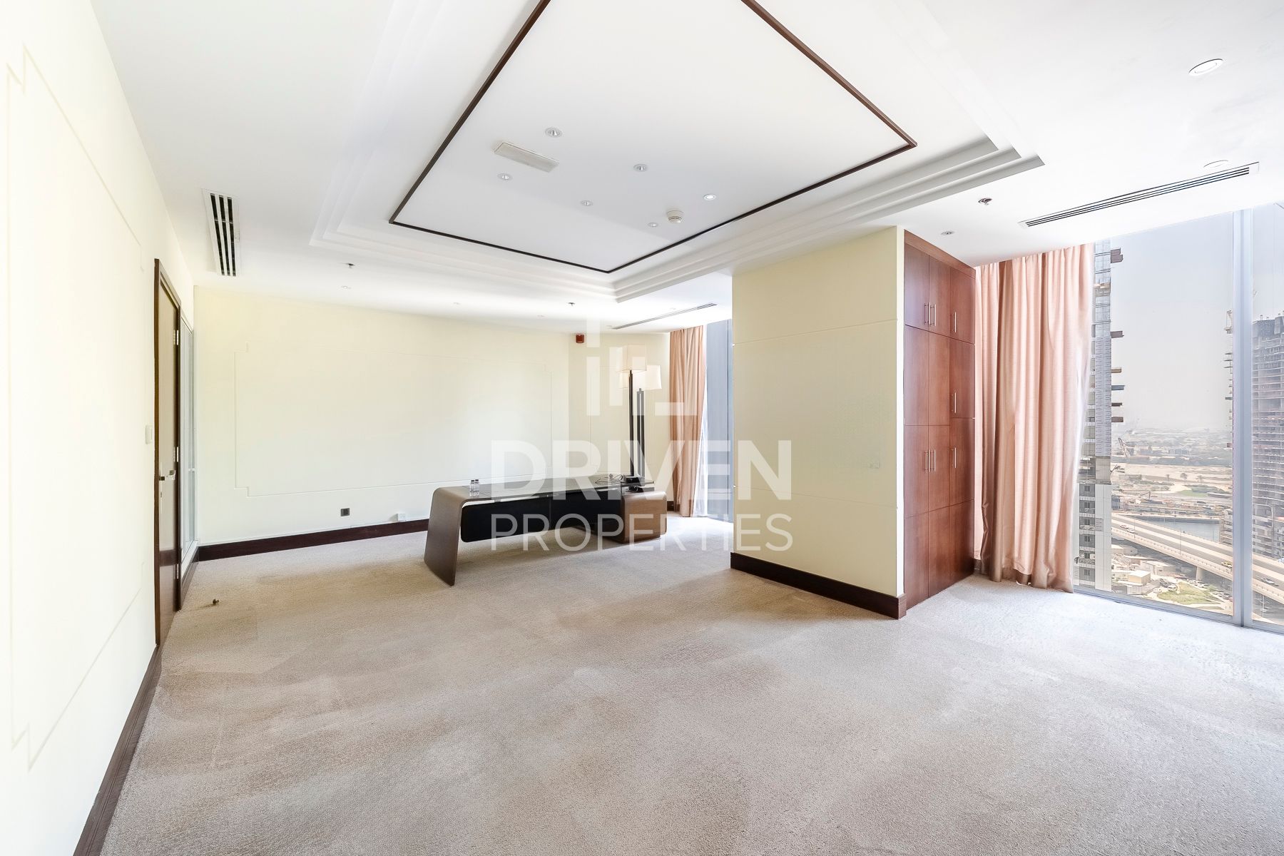 Premium Office Prime Location Burj View