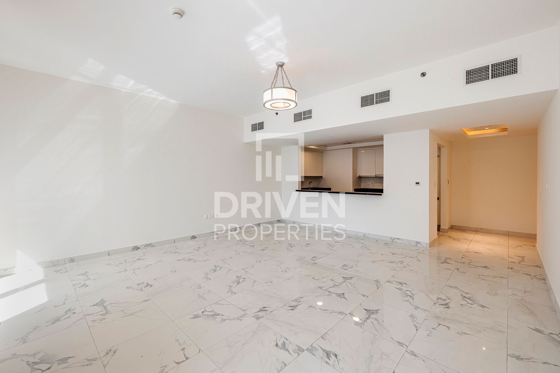 SZR View High Floor Spacious Vacant