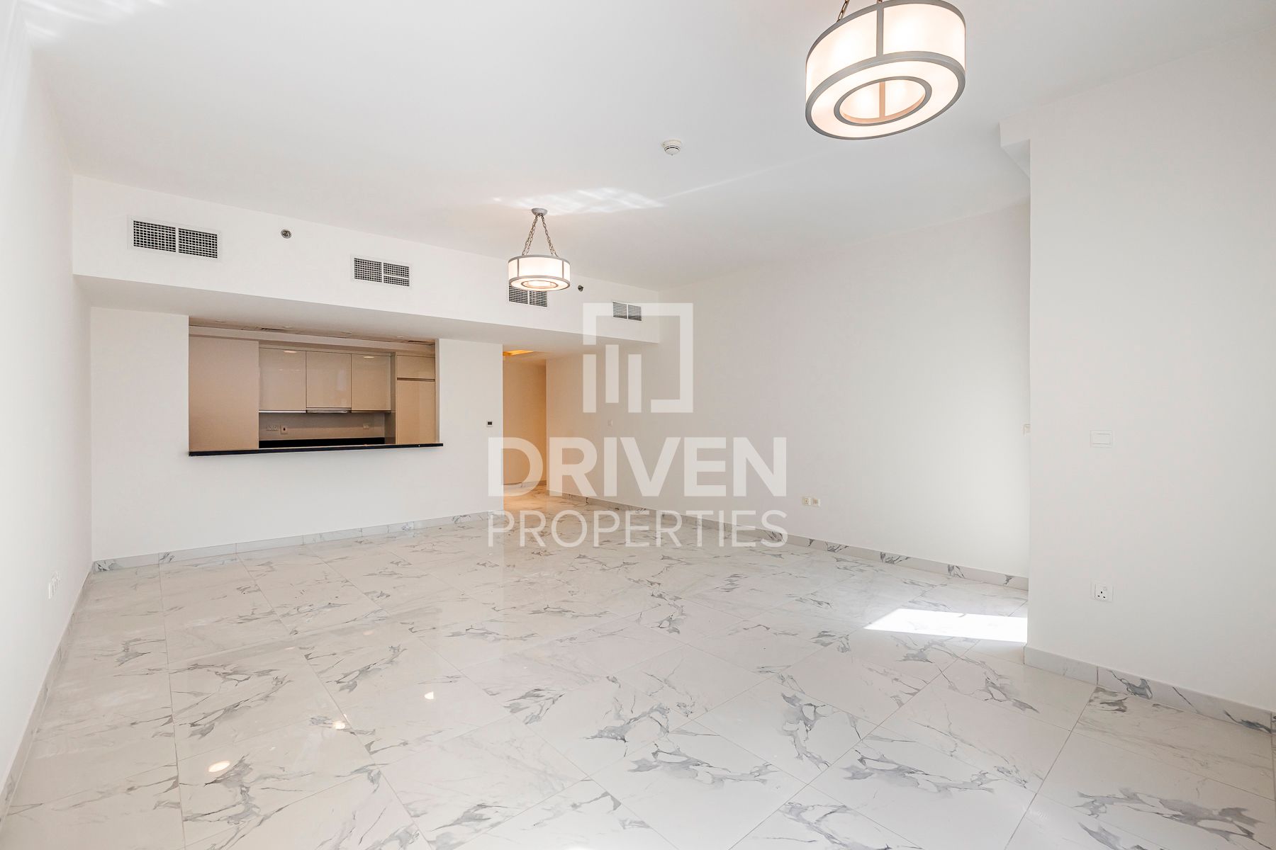 SZR View High Floor Spacious Vacant