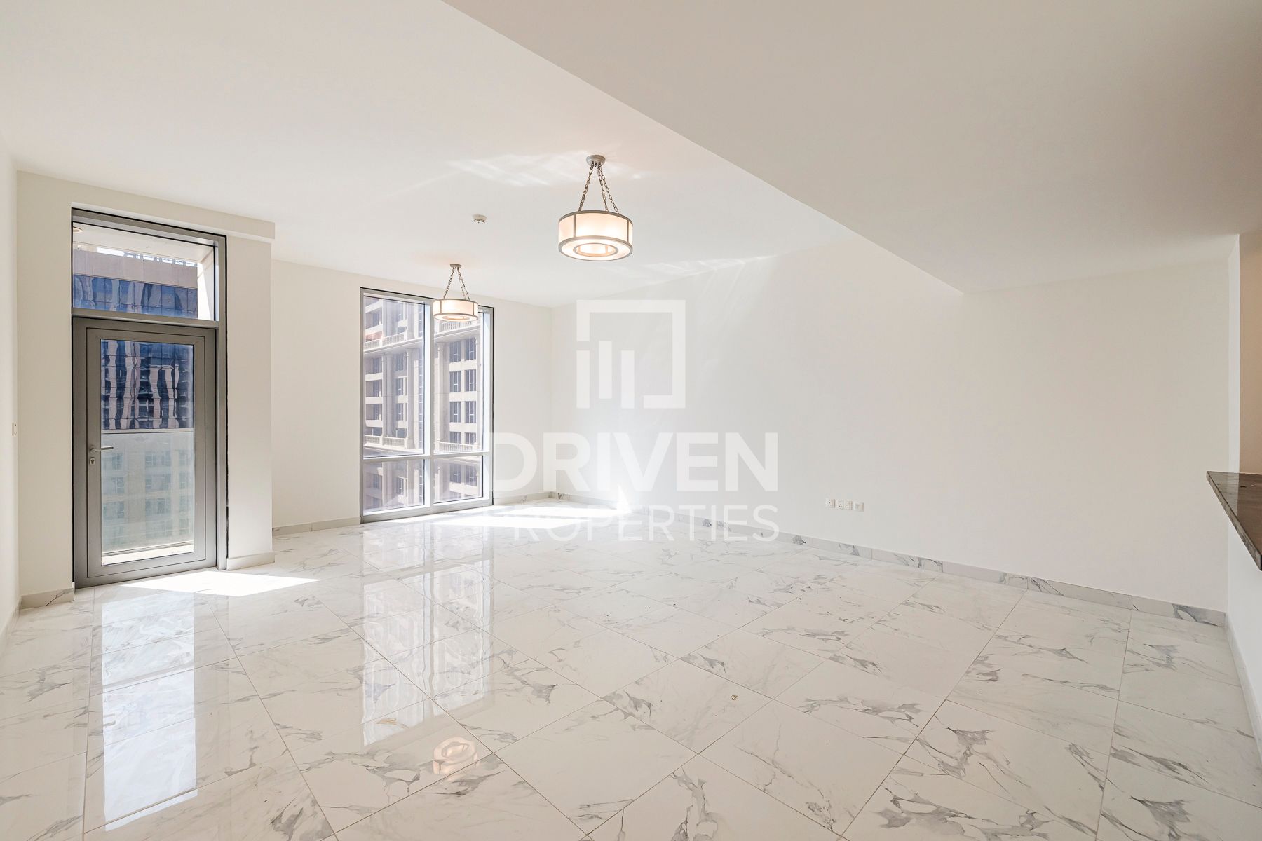 SZR View High Floor Spacious Vacant