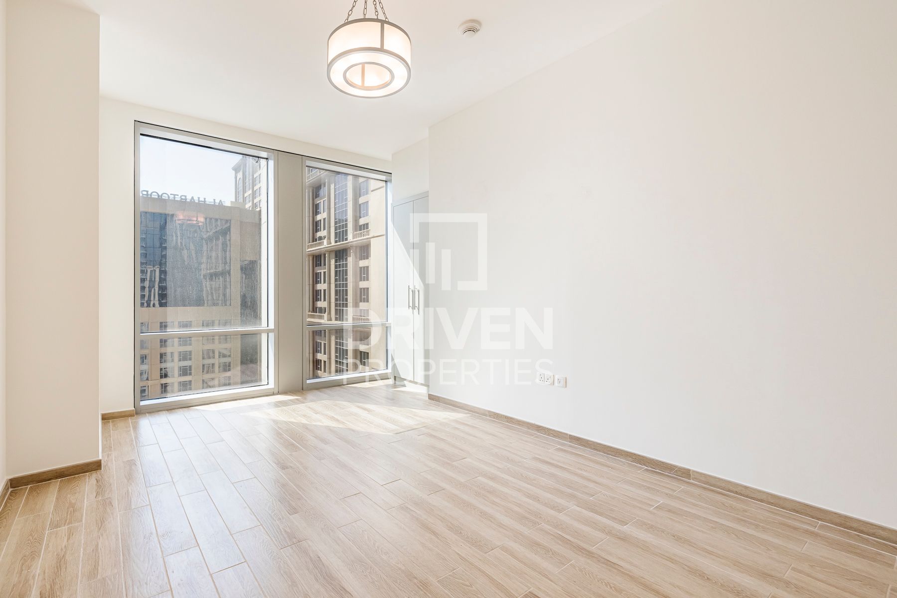 SZR View High Floor Spacious Vacant