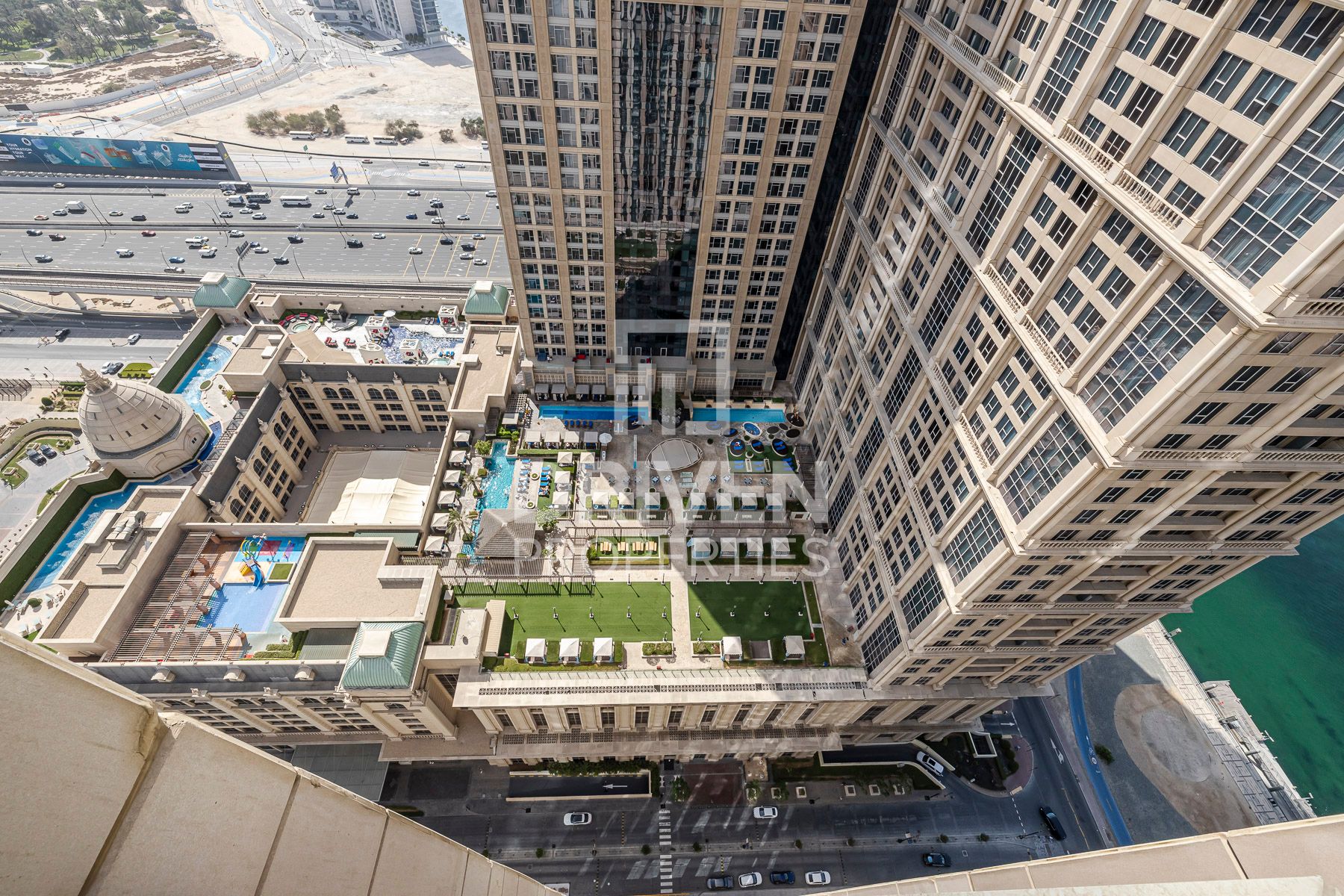 SZR View High Floor Spacious Vacant