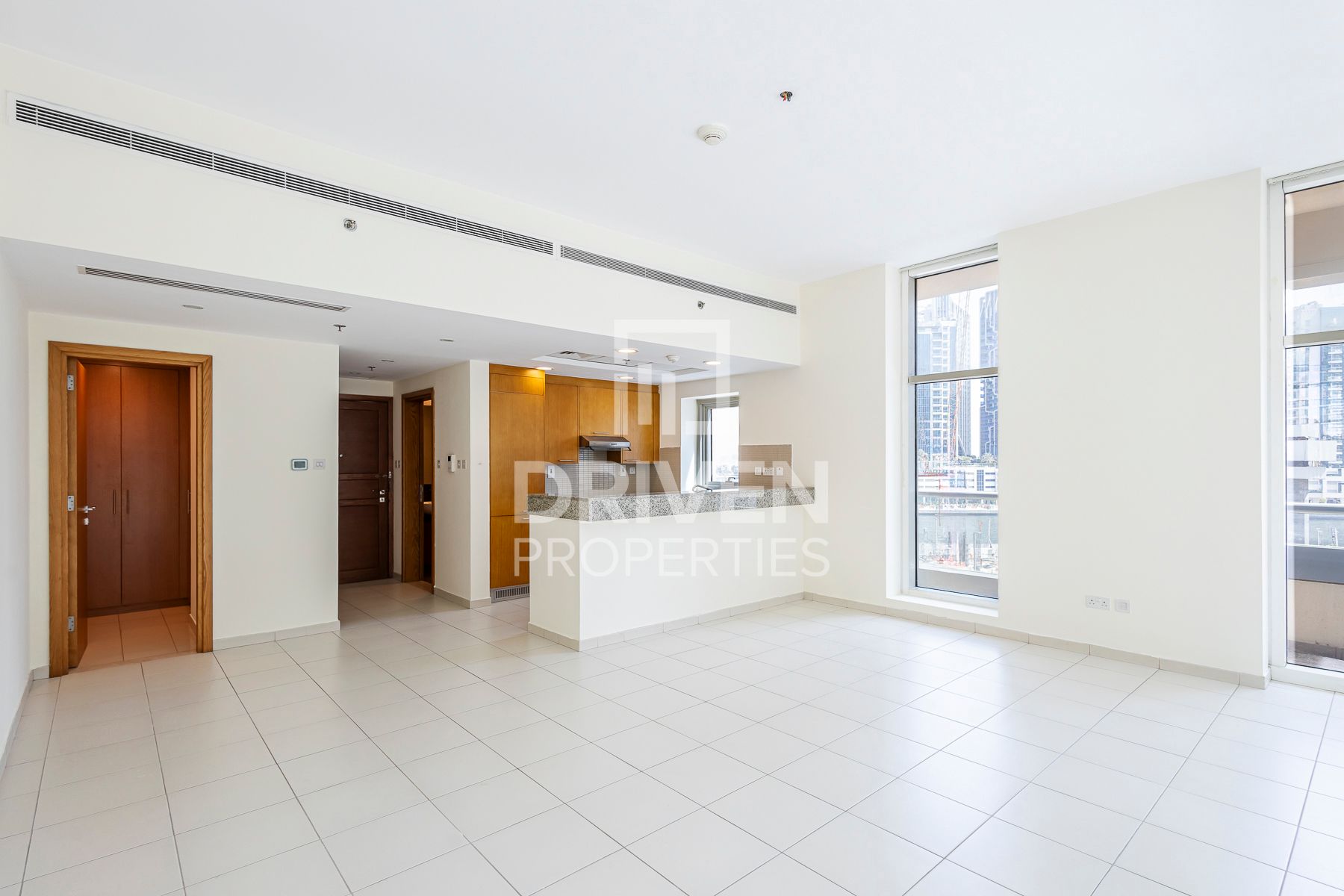 Stylish Studio Apartment Spacious Layout