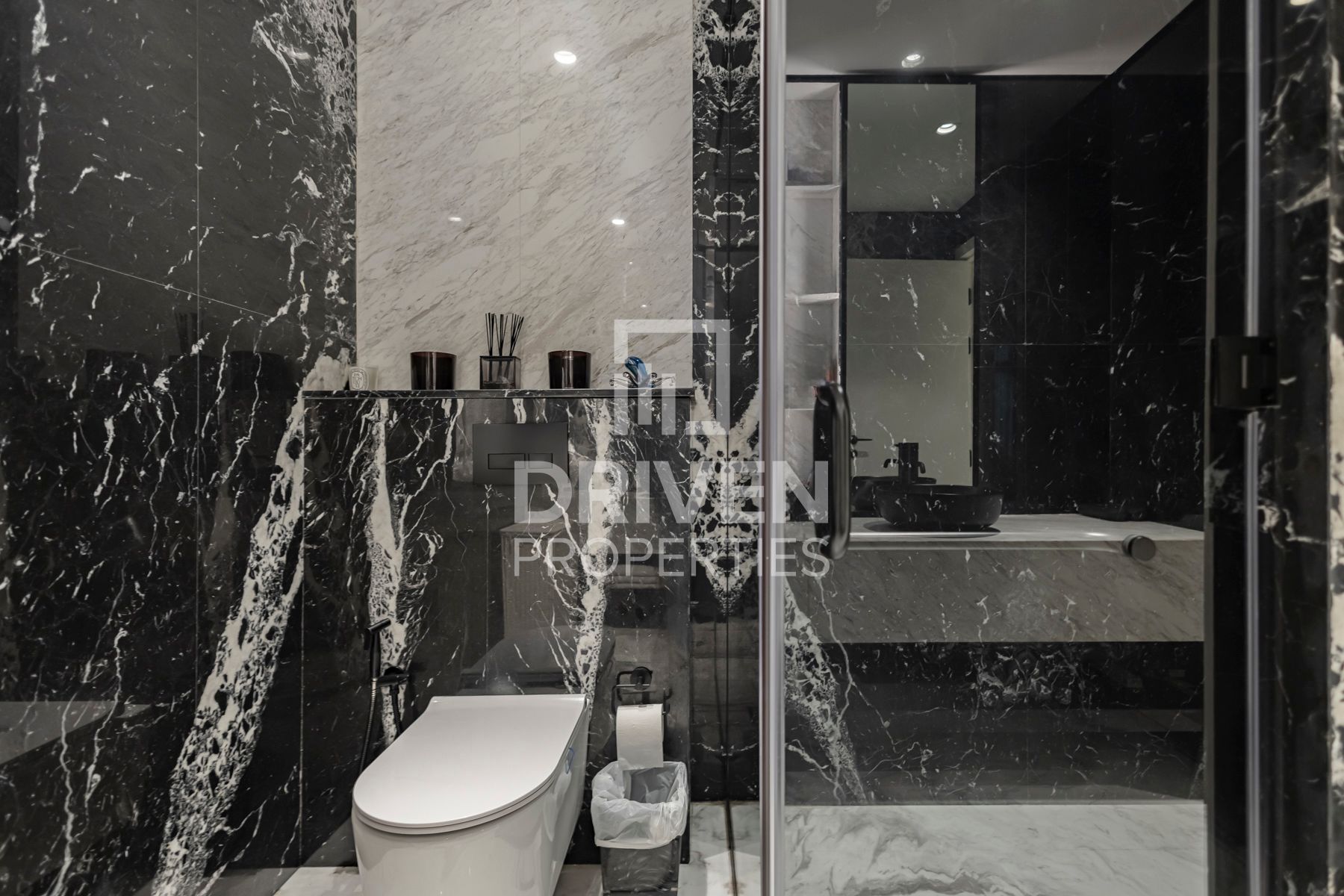 Elegant Living Smart Home Exclusive Unit