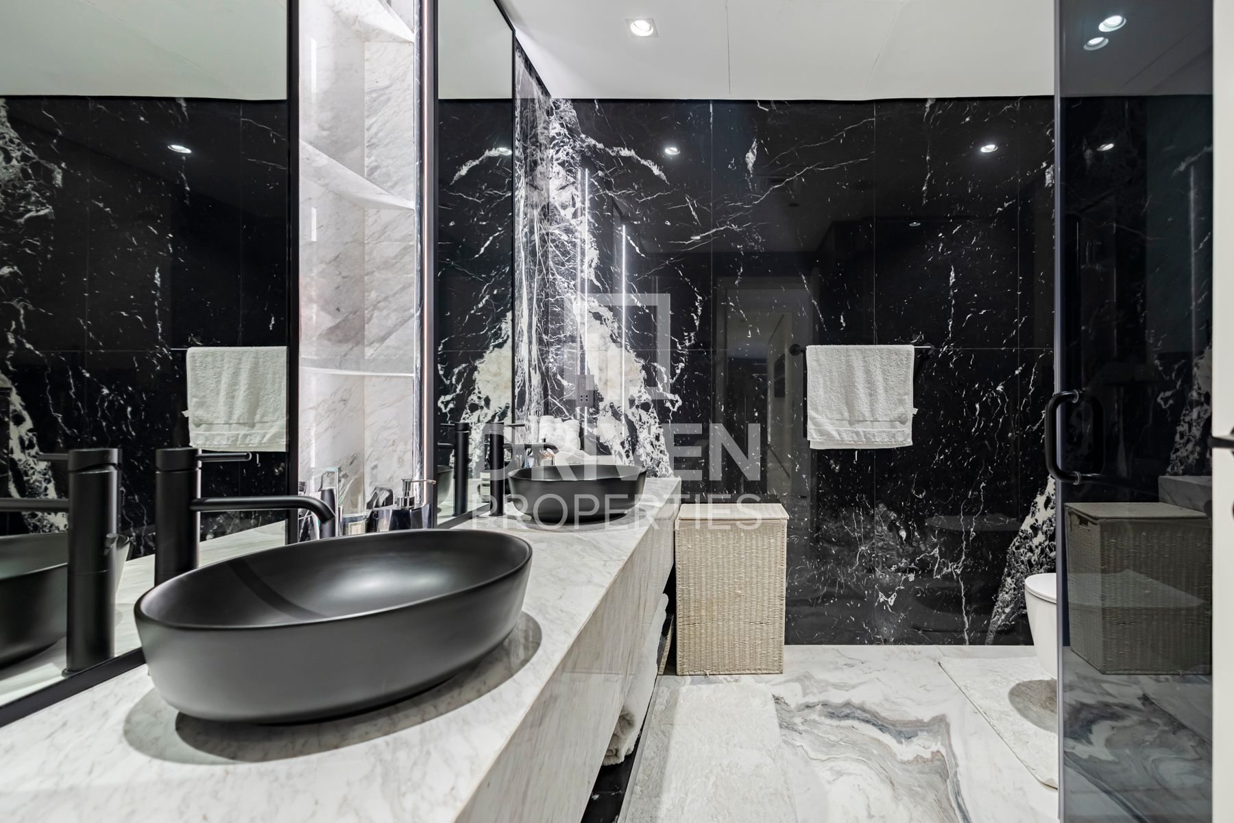 Elegant Living Smart Home Exclusive Unit