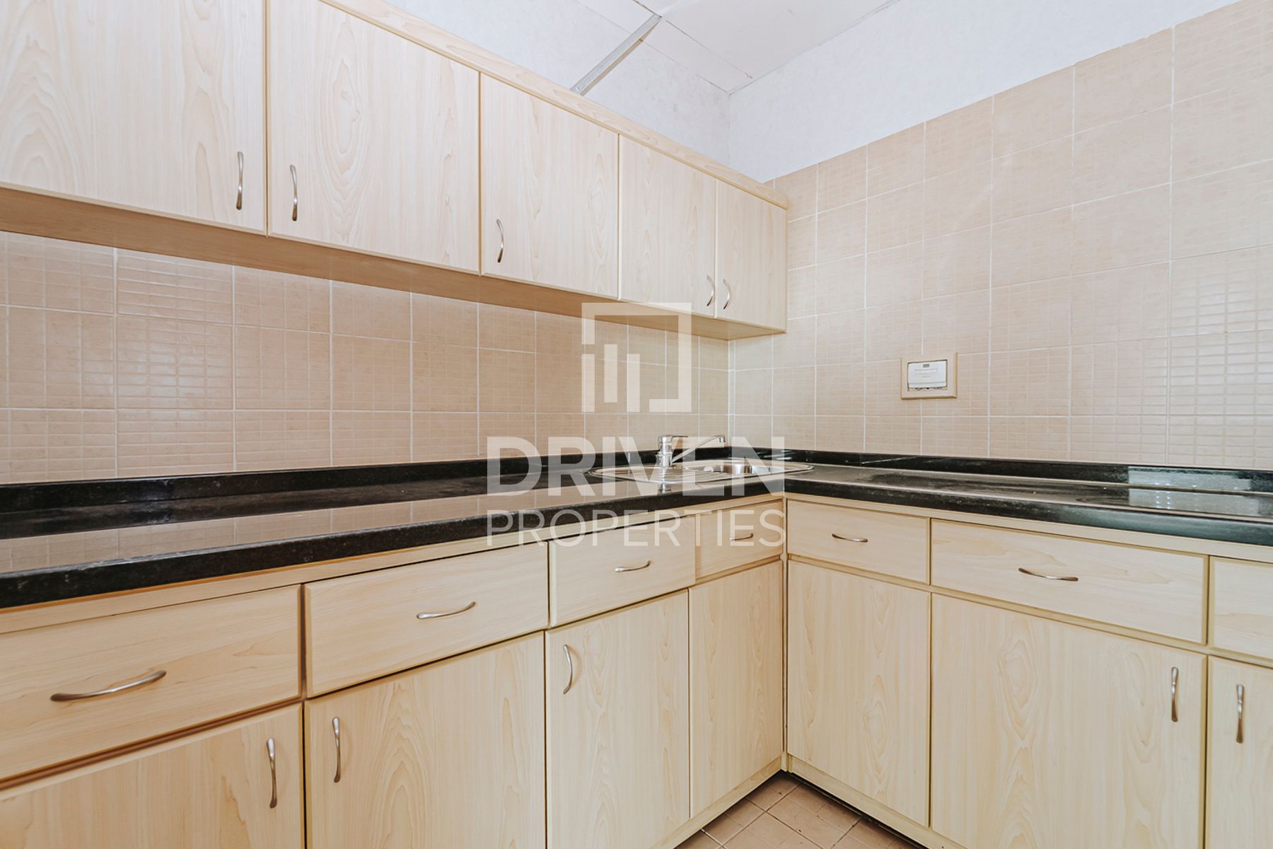 Grade A Combined Size 1822sqft Closed to Metro