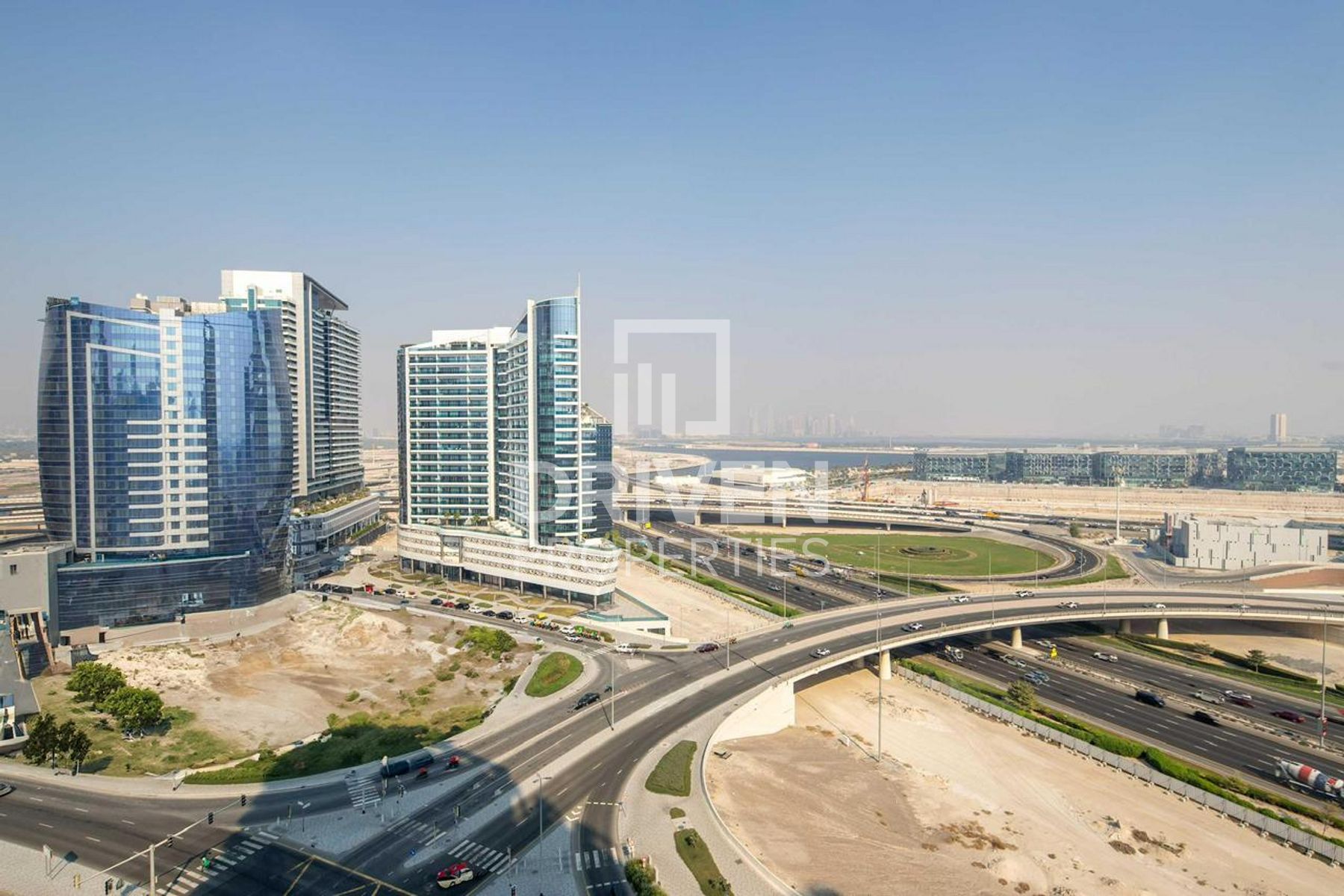 Fully Upgraded Apartment High ROI Water View